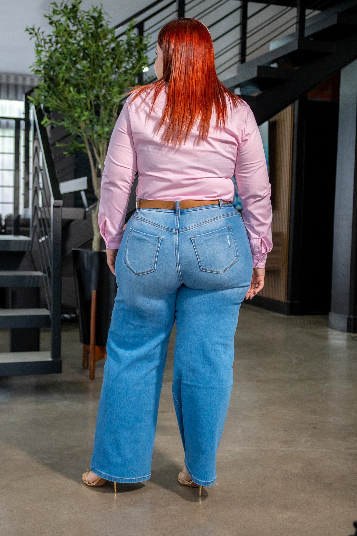 Jeans Curvy High Rise Wide Leg Roto Claro