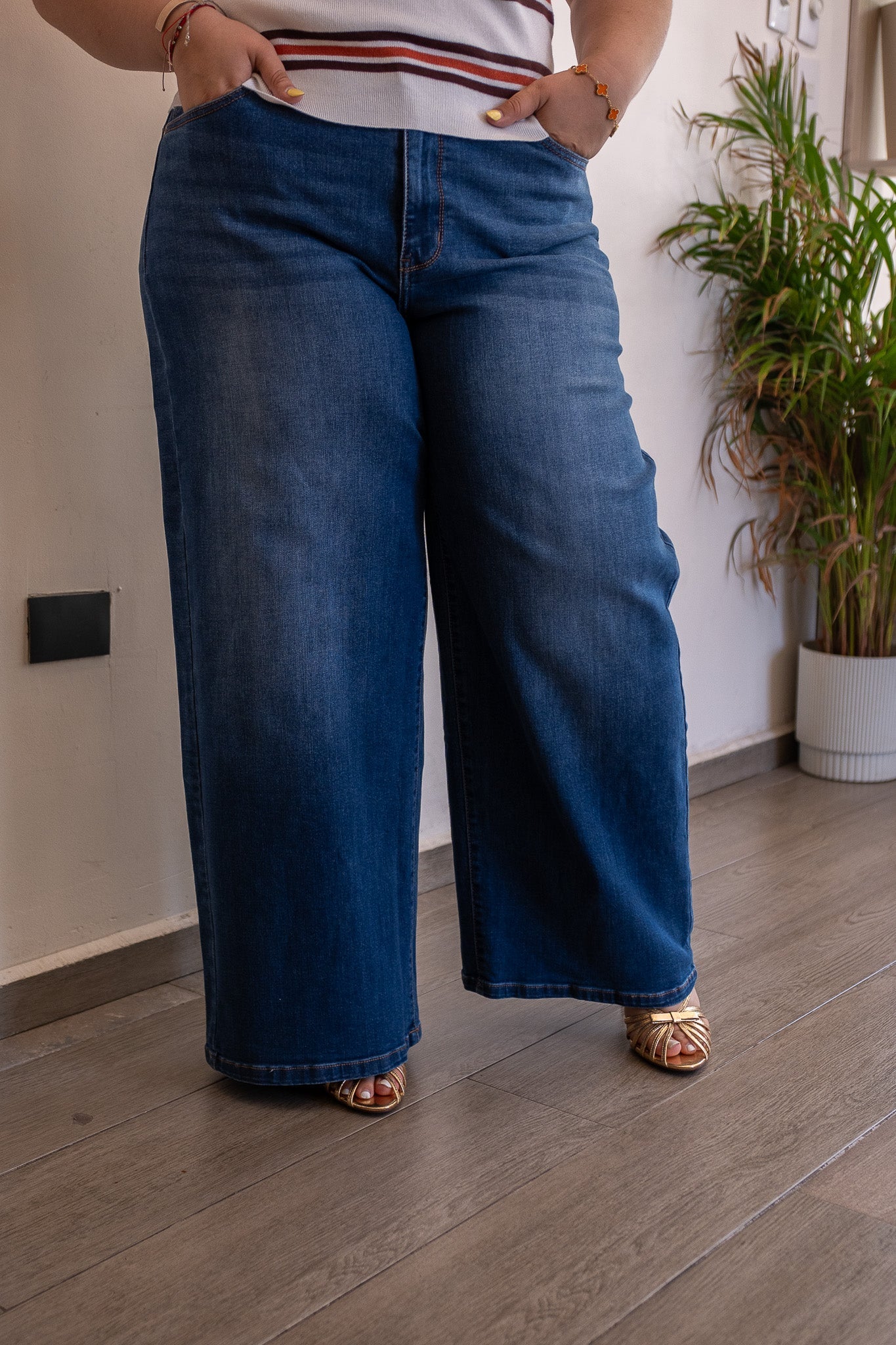 Jeans Curvy Baggy Liso Cintura Alta Wide Leg Azul Oscuro
