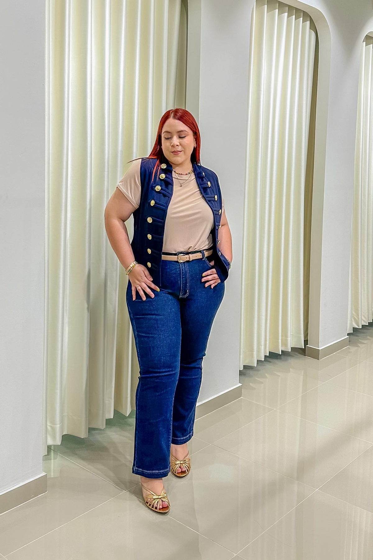 Jeans Curvy Recto Tiro Alto Denim Oscuro