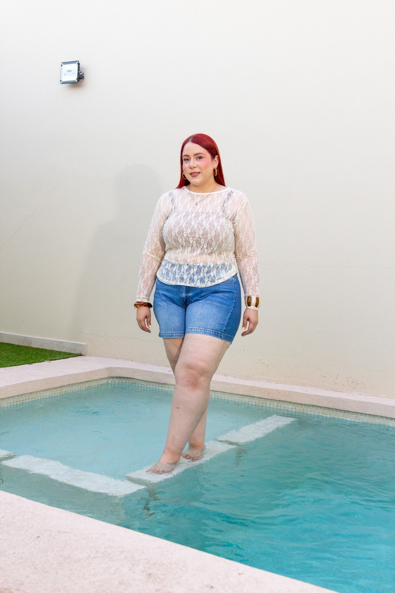 Short Curvy Mezclilla Deslavado Cintura Alta Largo Medio Azul