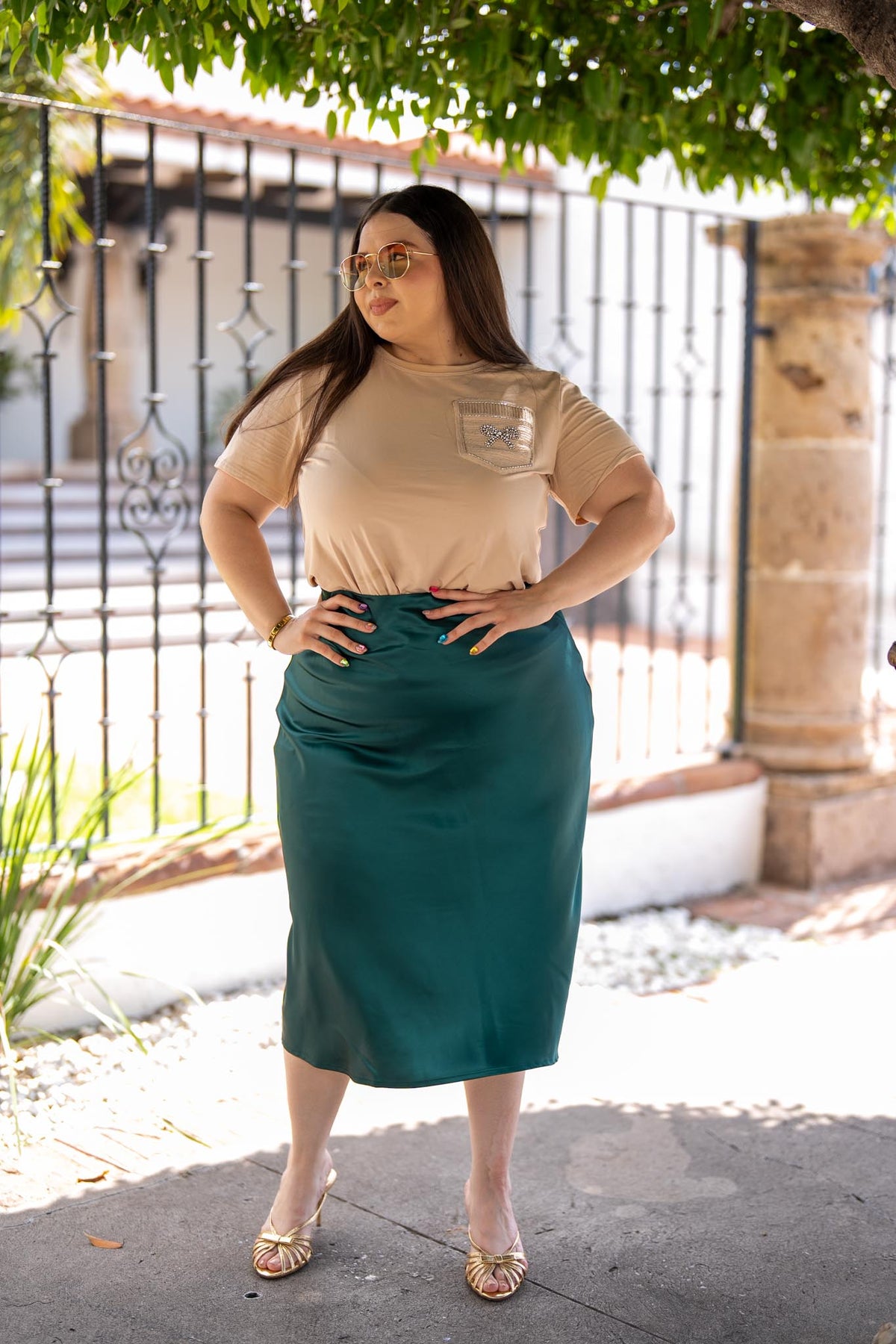 Blusa Cuello Redondo Detalle Moño Curvy Beige Algodón