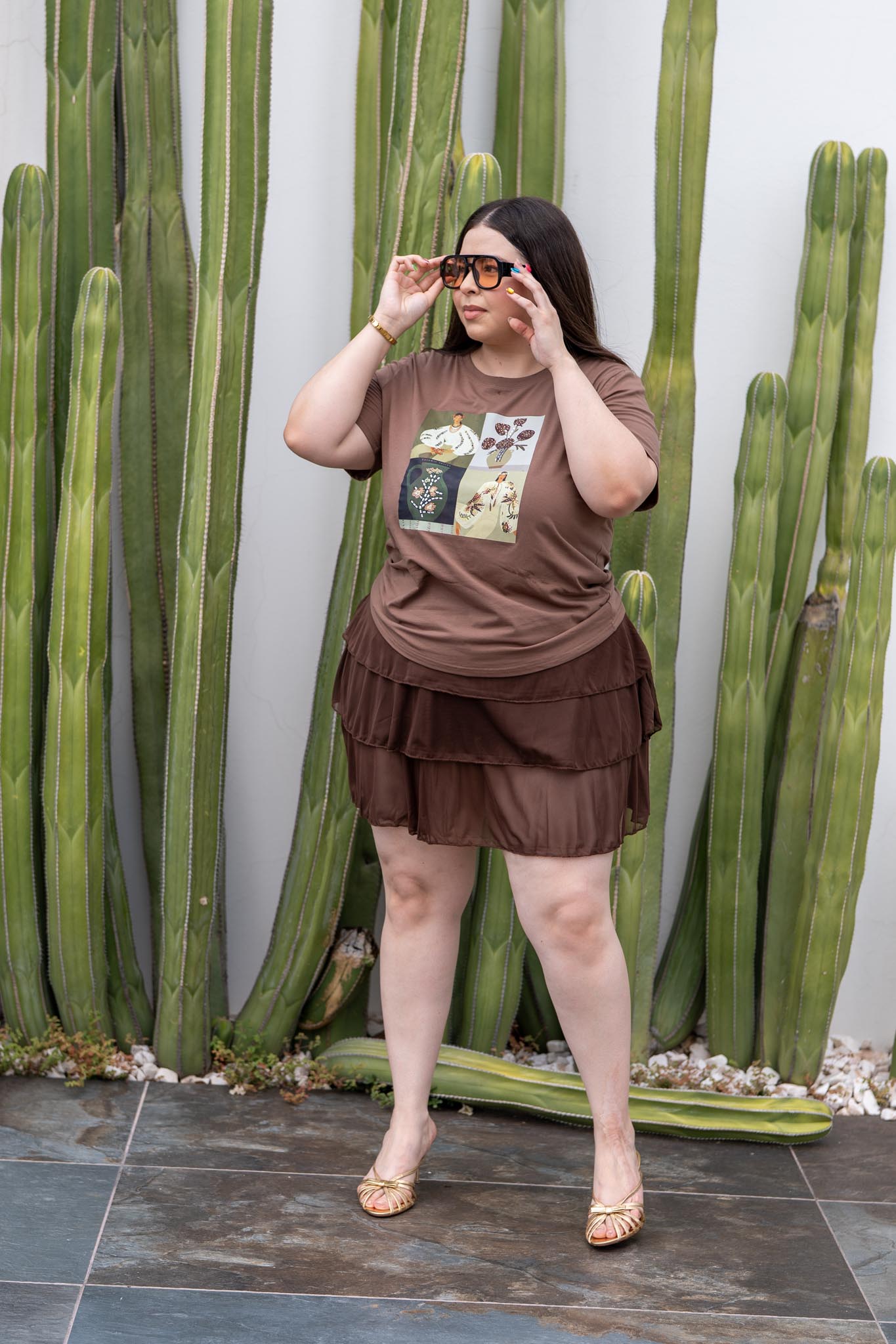 Blusa Cuello Redondo Estampado Abstracto Curvy Café