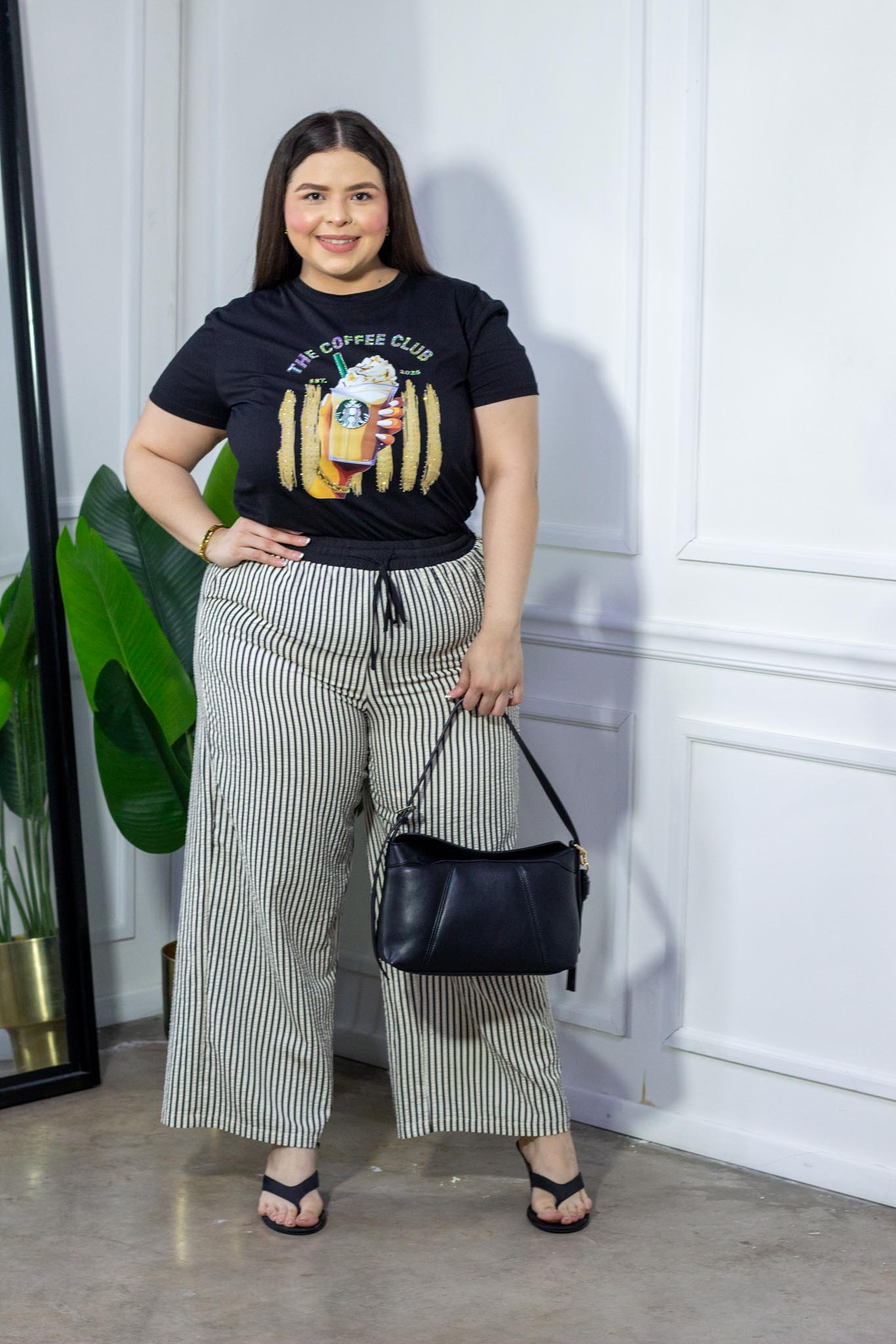 Pantalón curvy rayas b&n con elastico en cintura