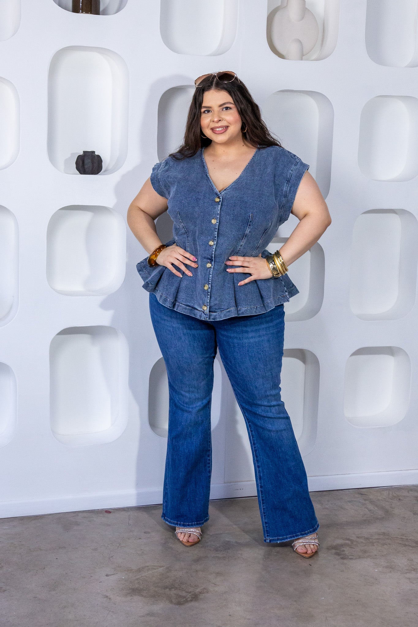 Chaleco Curvy Denim Peplum Sin Mangas Botones Dorados Azul