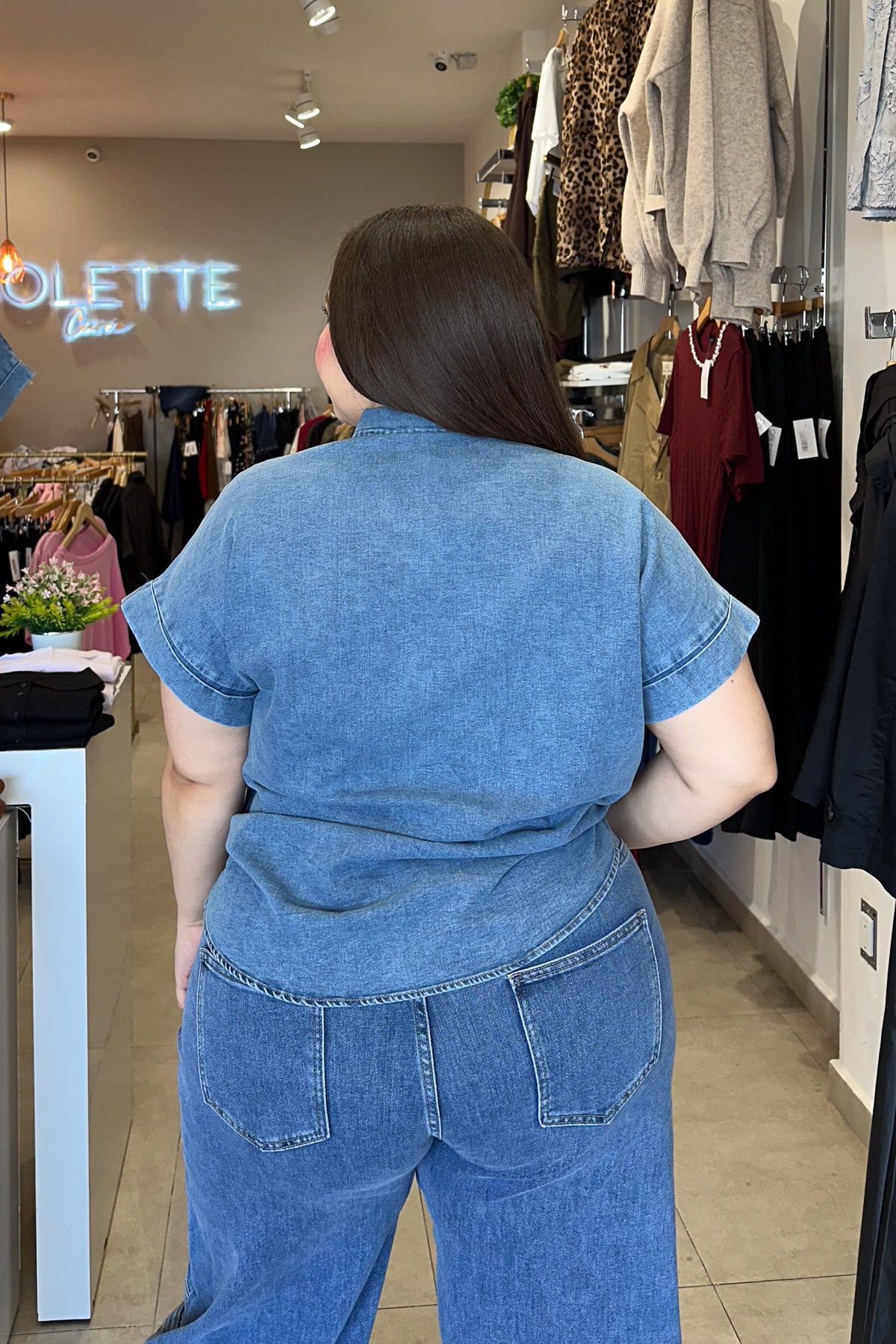 Camisa Curvy Denim Bordado Napoleón Azul Claro