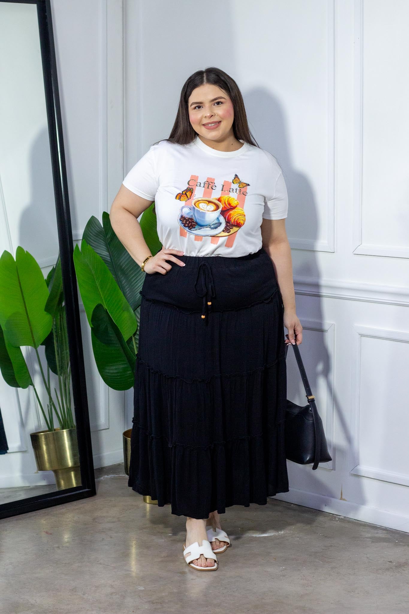 Playera Caffe Latte Curvy Blanca