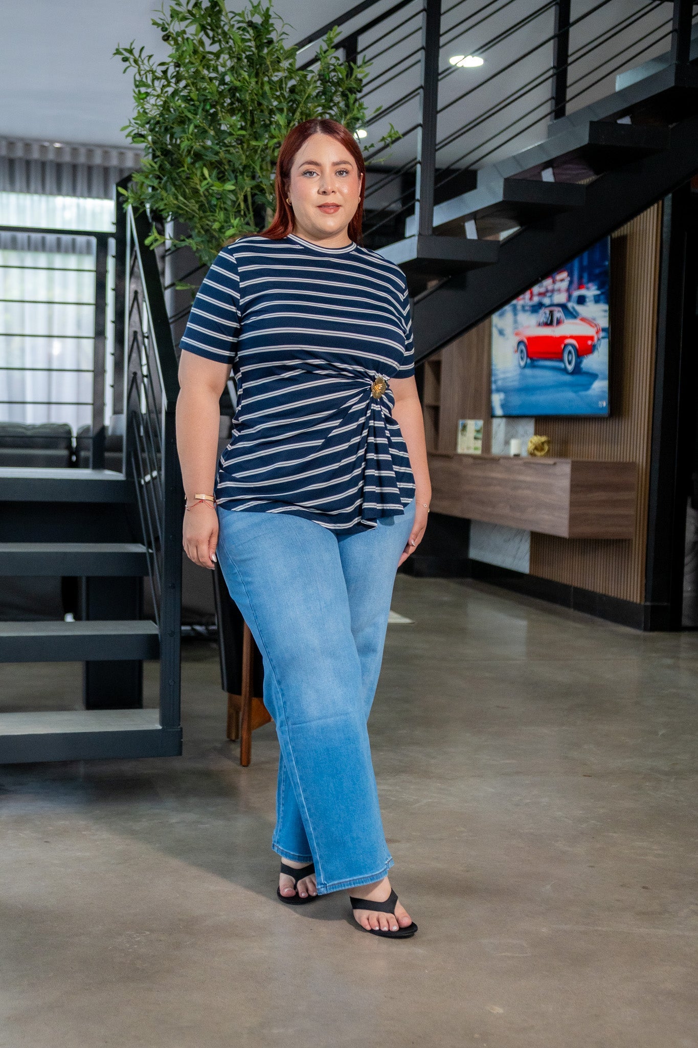 Blusa Curvy Rayas Escote V con Detalle Surcido Navy