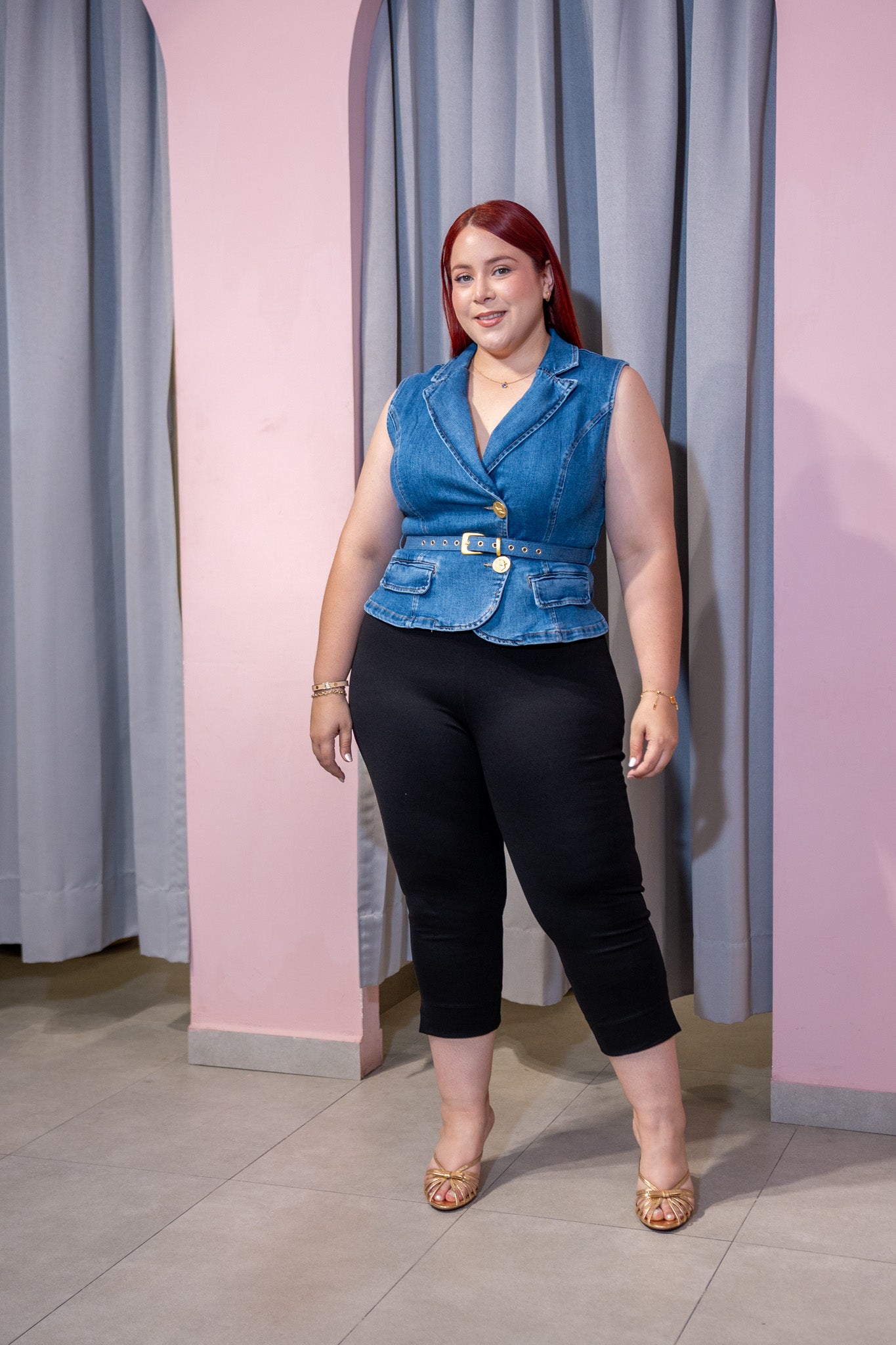 Chaleco Curvy Mezclilla con Cinto, Bolsas Frontales Denim