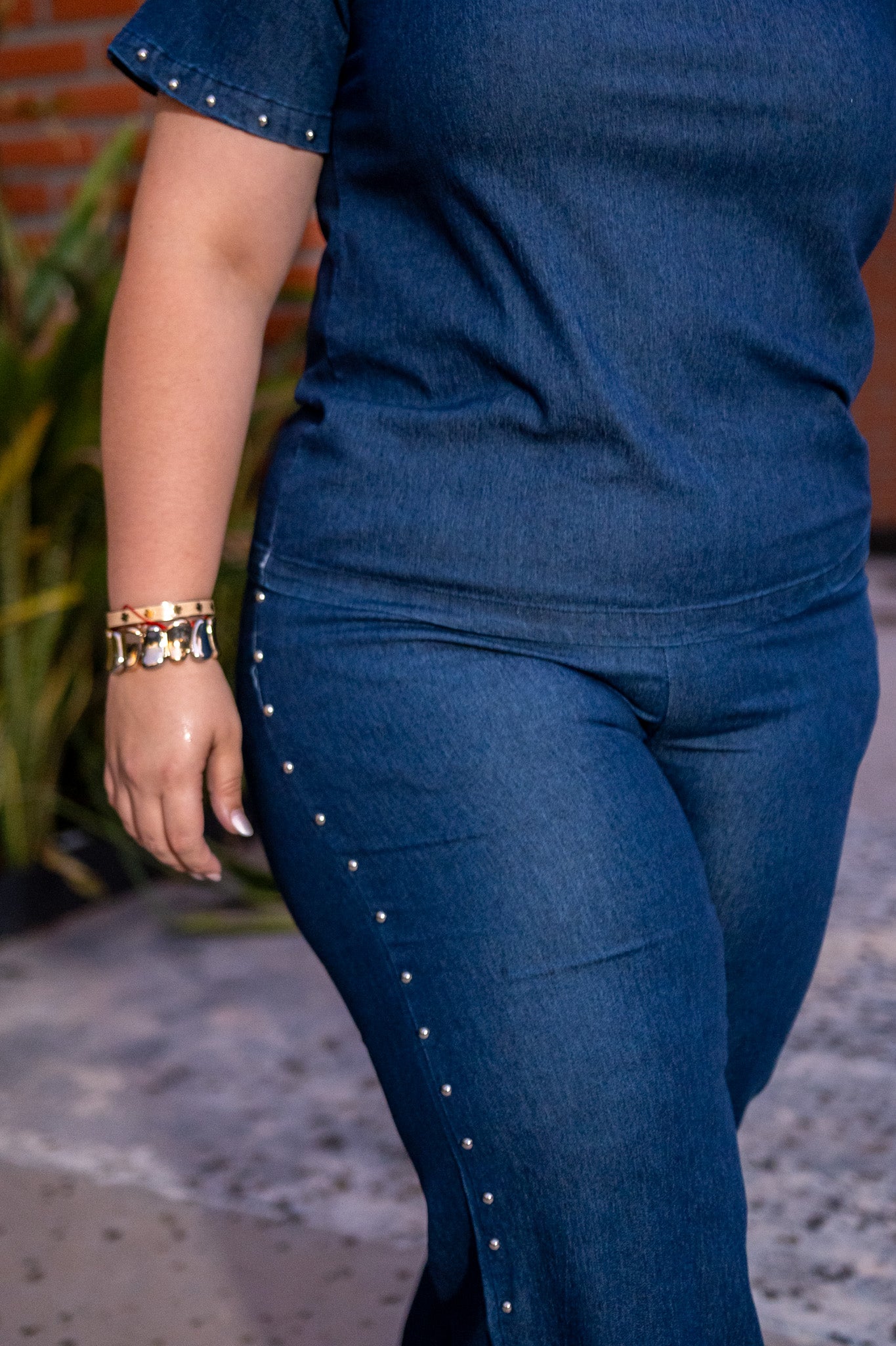 Set Pantalon Denim con Estoperoles Curvy Oscuro