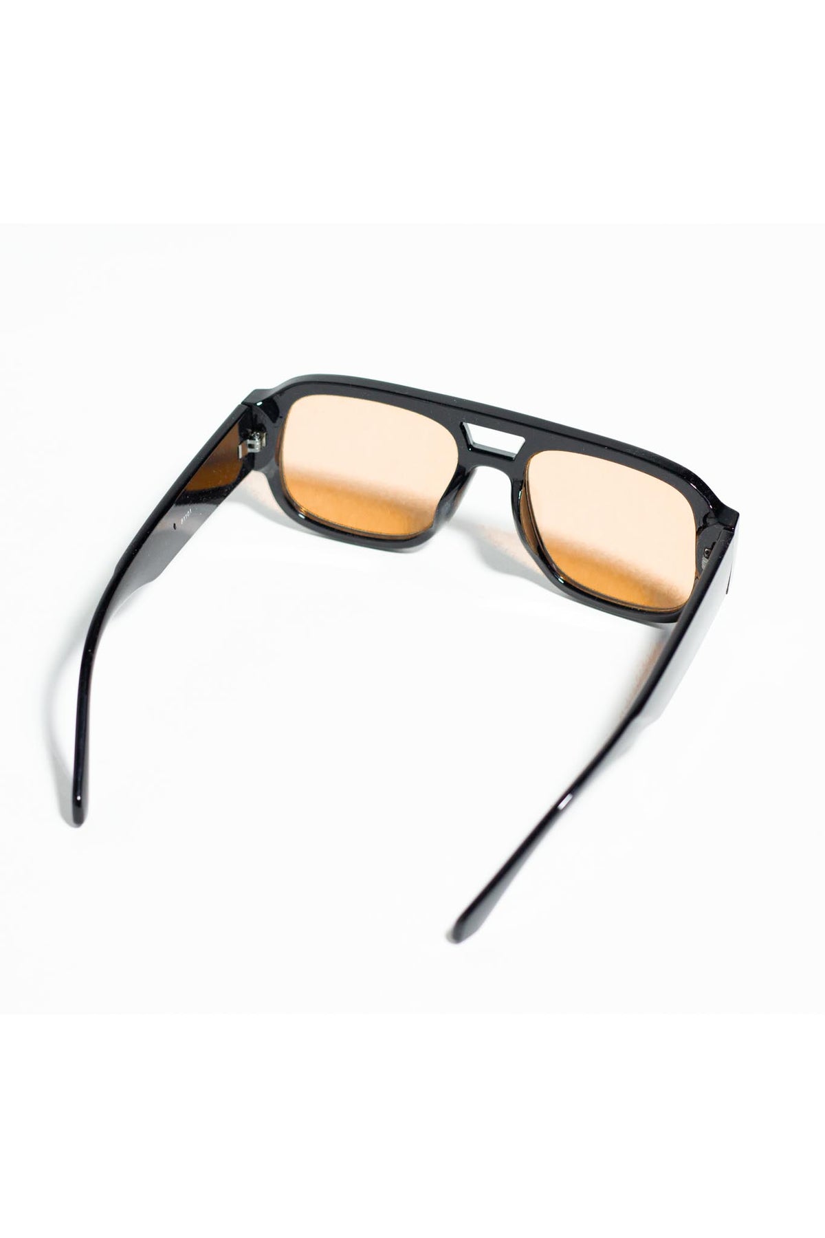 Lentes de Sol con Armazón Grueso Café para Mujer