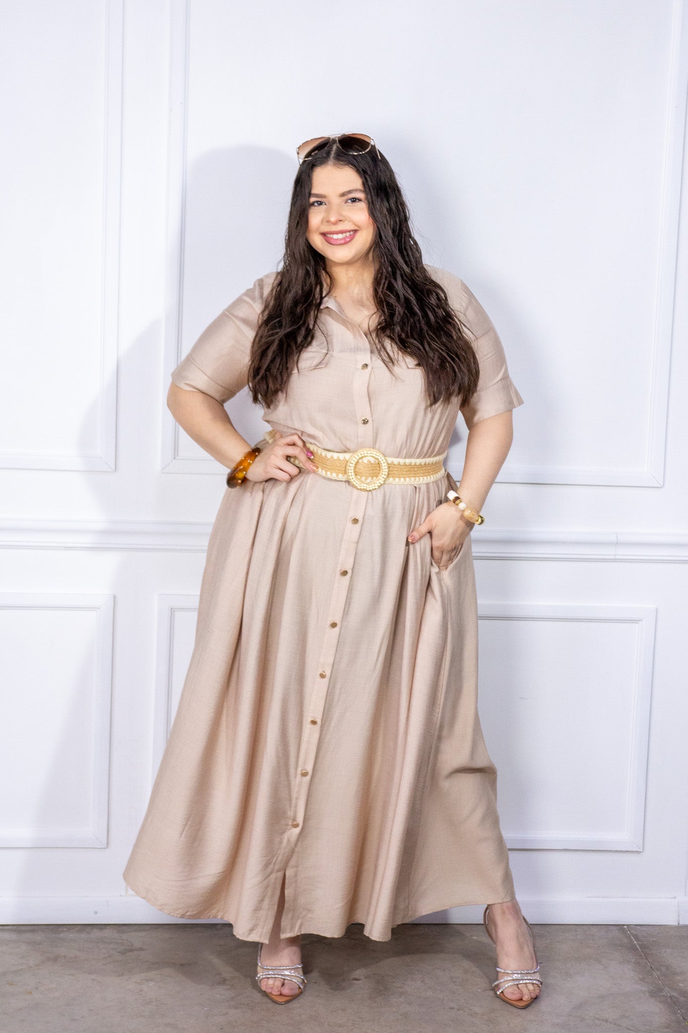 Vestido Curvy Maxi Camisero Lino Manga Corta Beige
