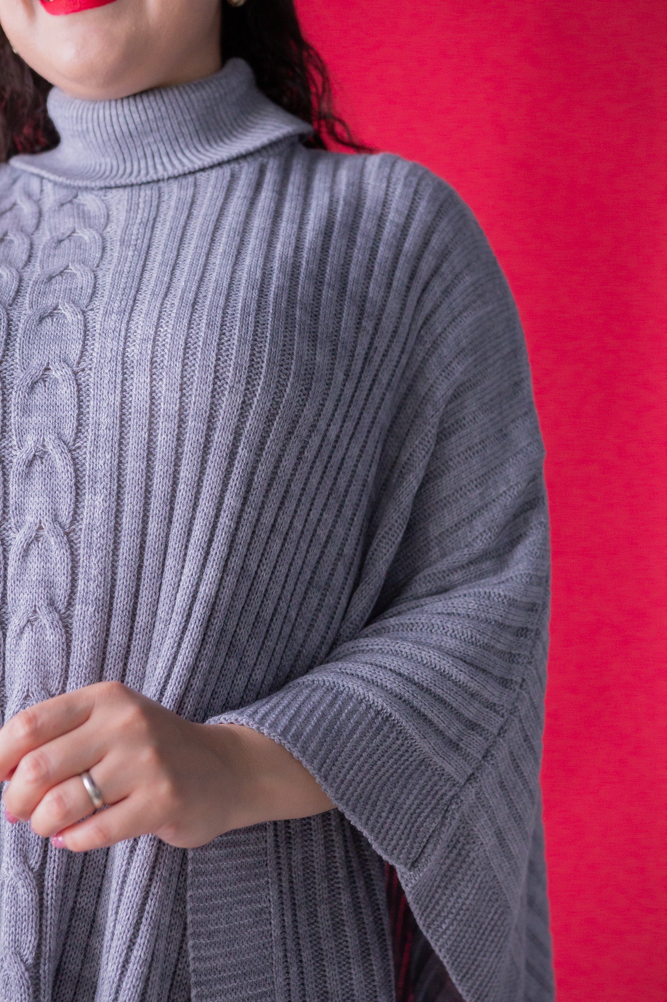 Poncho Tejido Gris Unitalla para Mujer