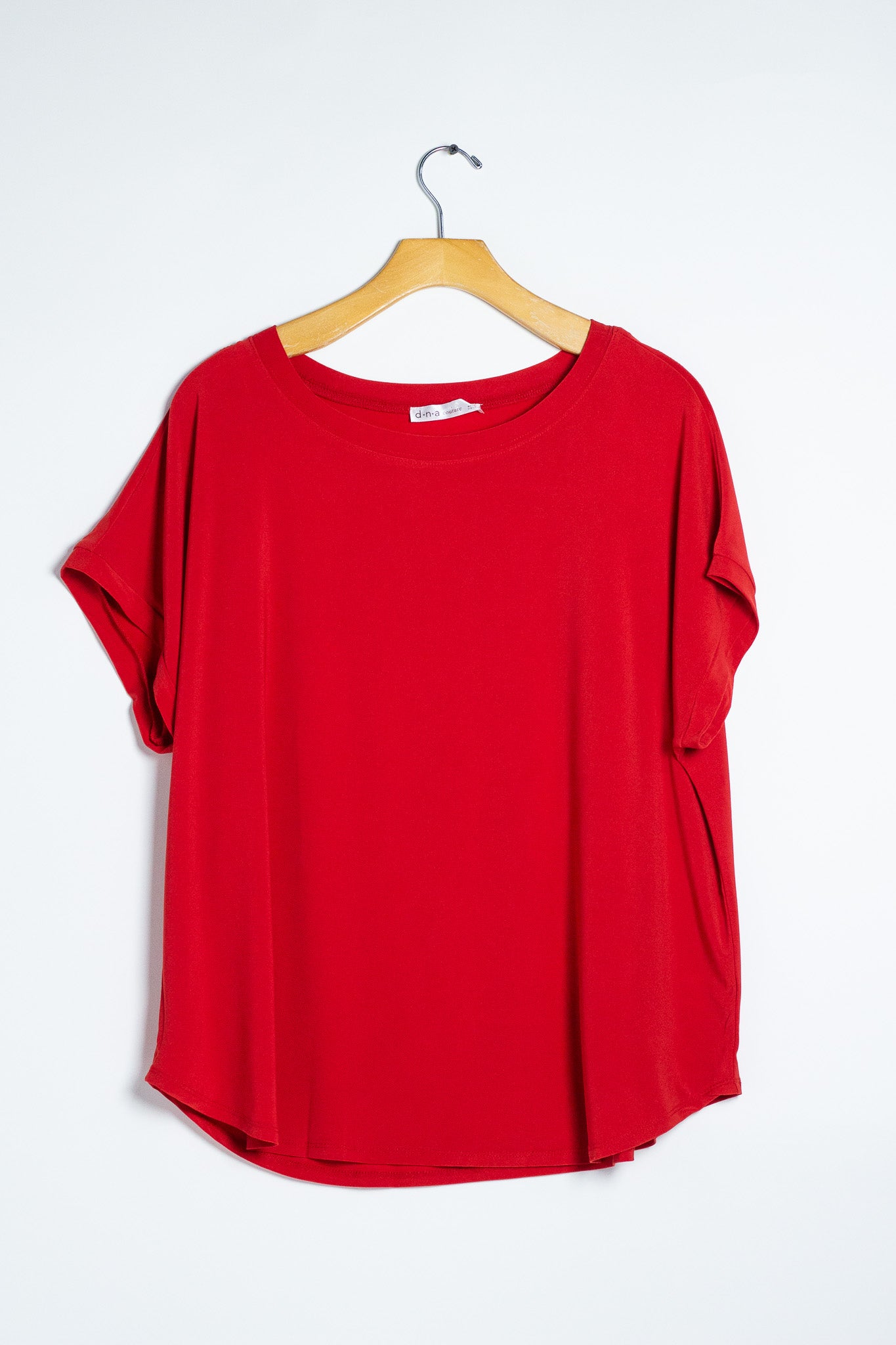 Blusa Curvy Licra Cuello Redondo Manga Corta Rojo Statement