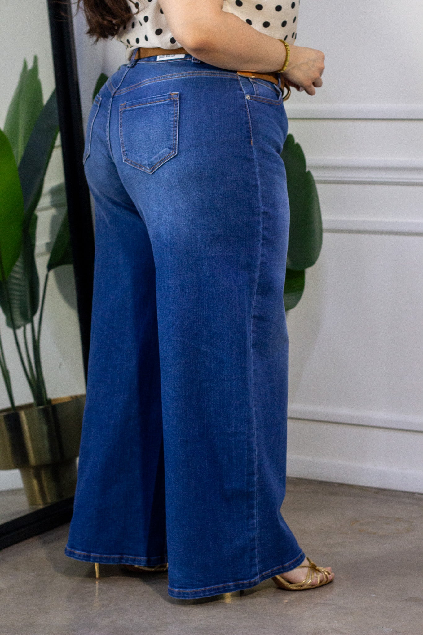 Jeans Curvy Baggy Liso Oscuro