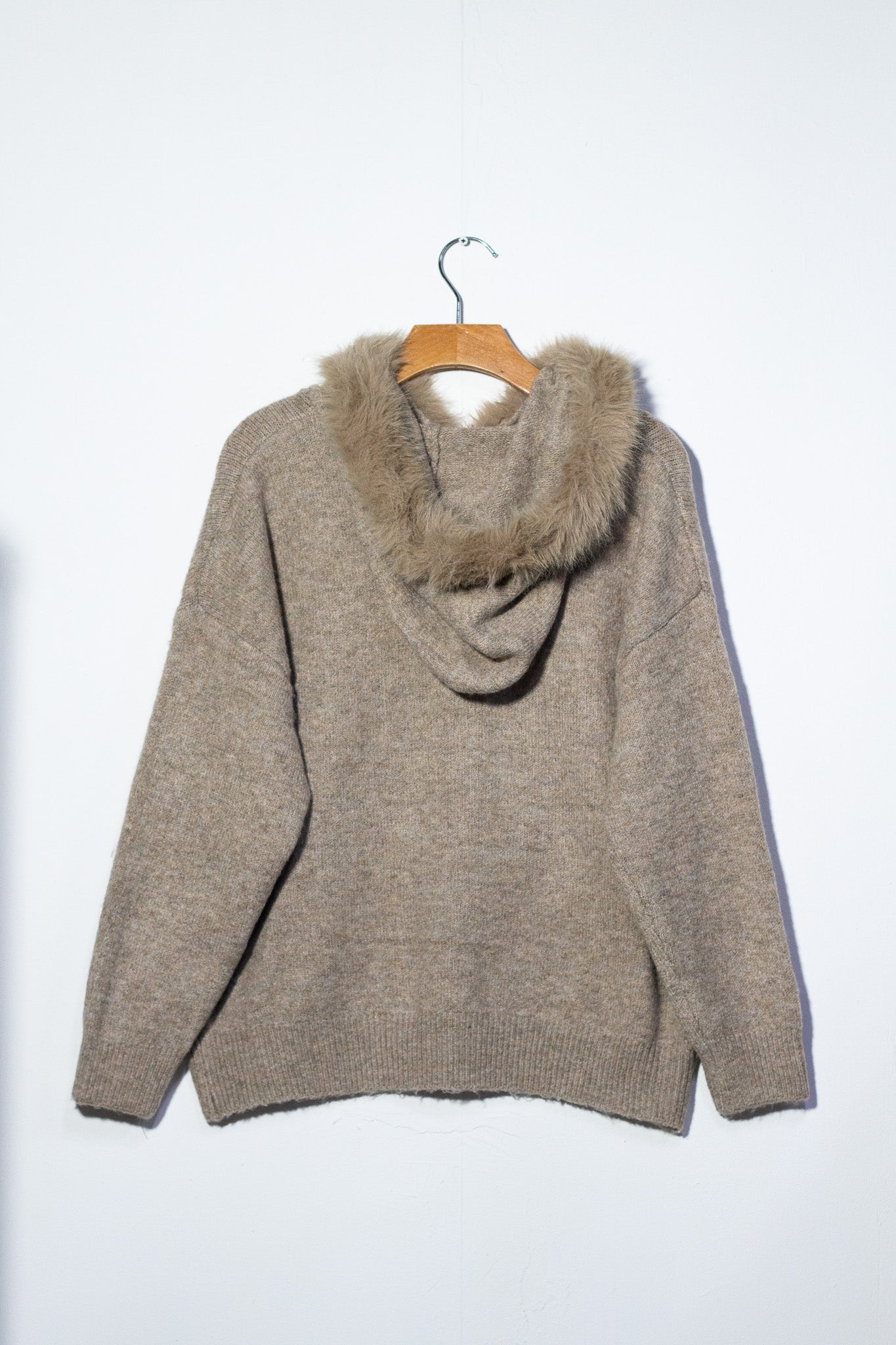 Sudadera con gorro oso piedras caf