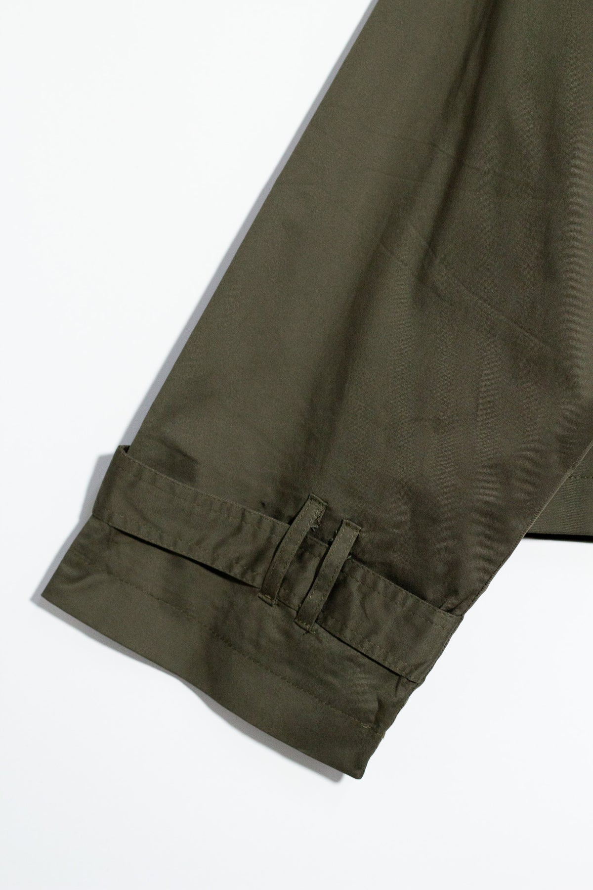 Chaqueta Crop Curvy Militar Charreteras Olivo