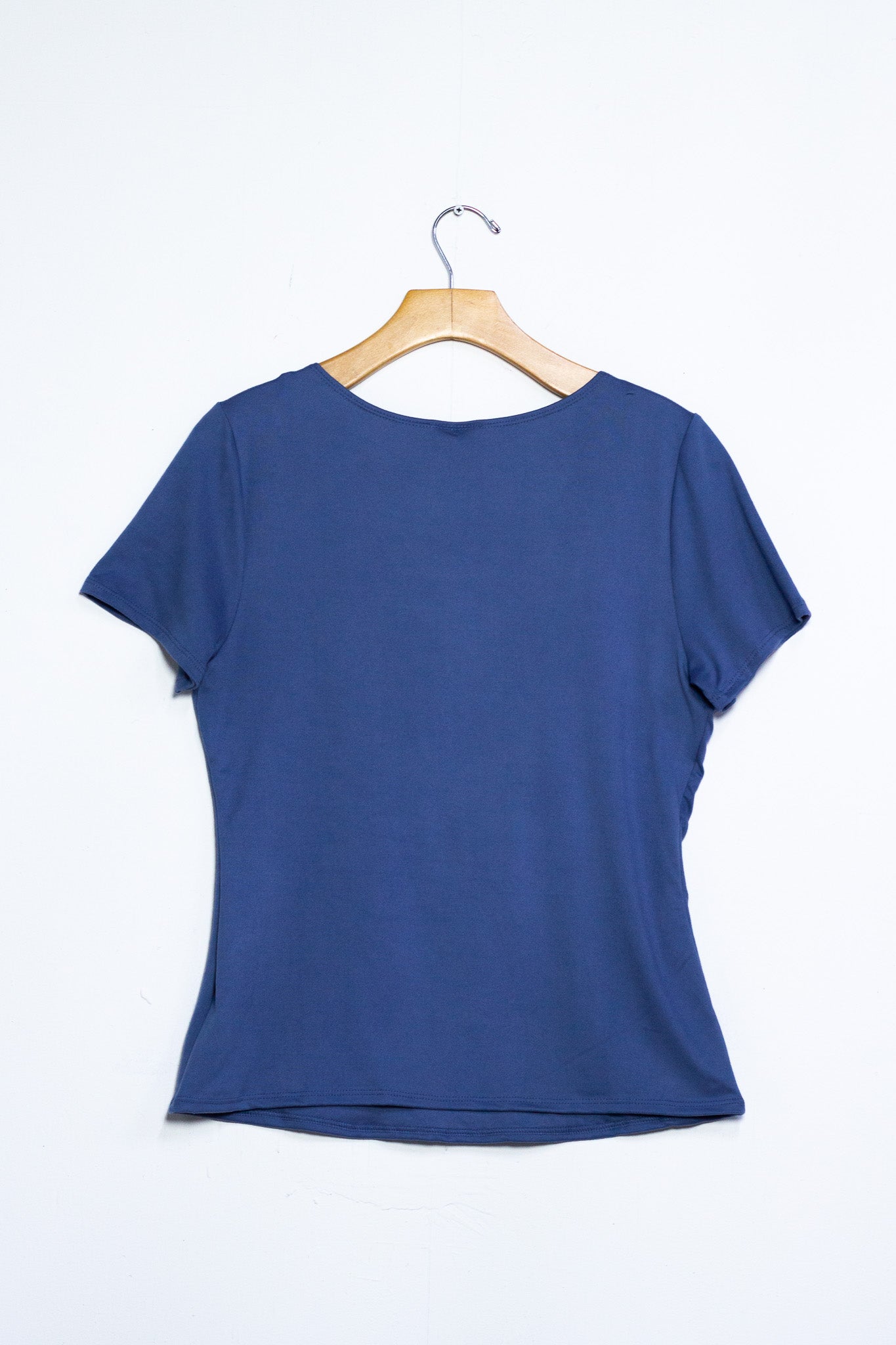 Blusa basica lisa