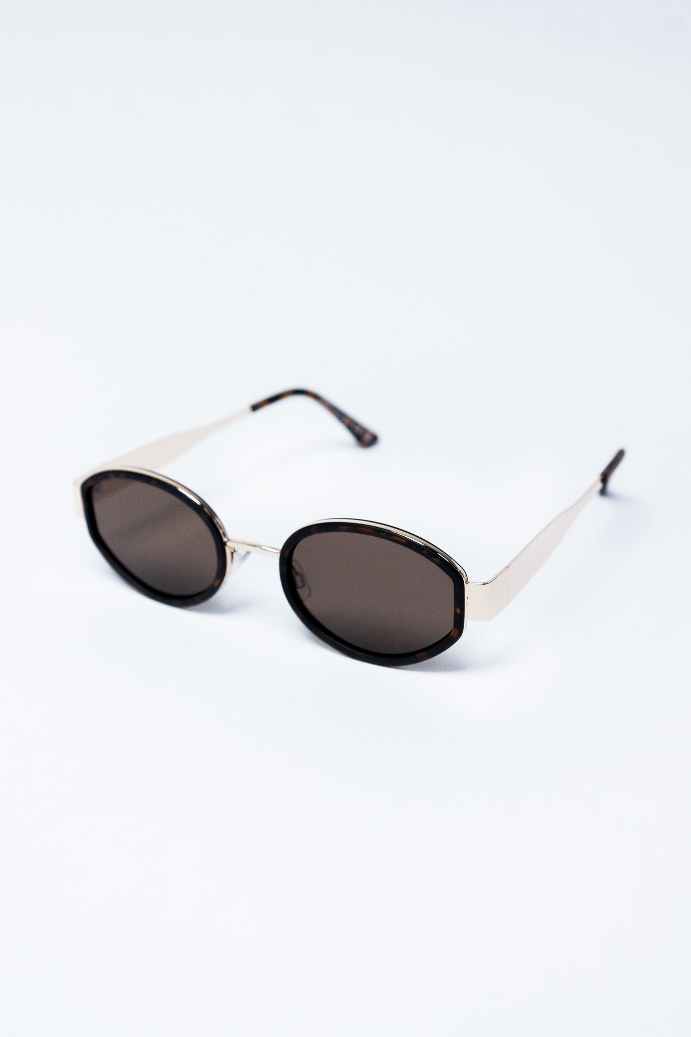 Lentes Sol Curvy-Friendly Ovalados Carey Café