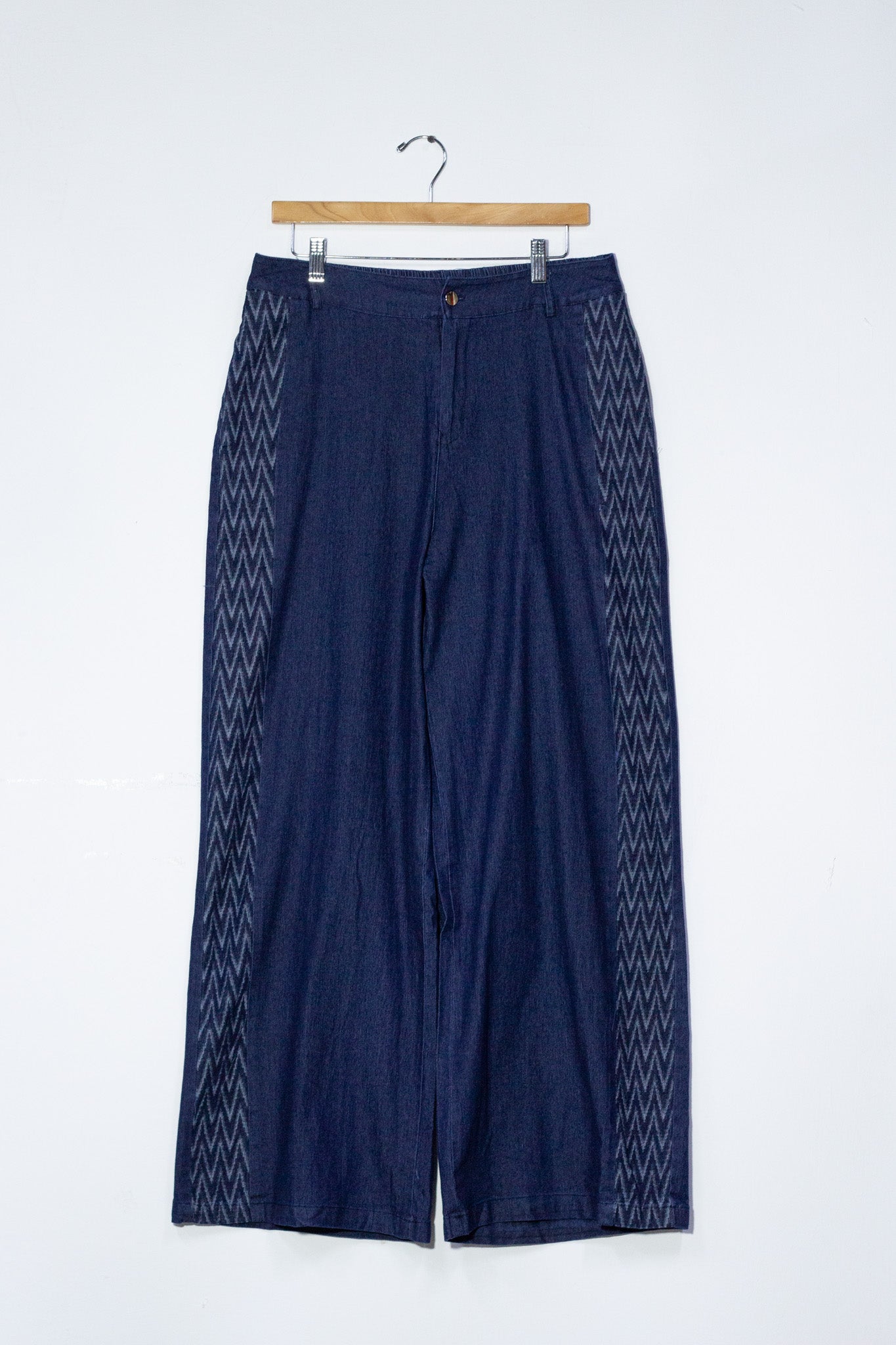 Conjunto chamarra estampada