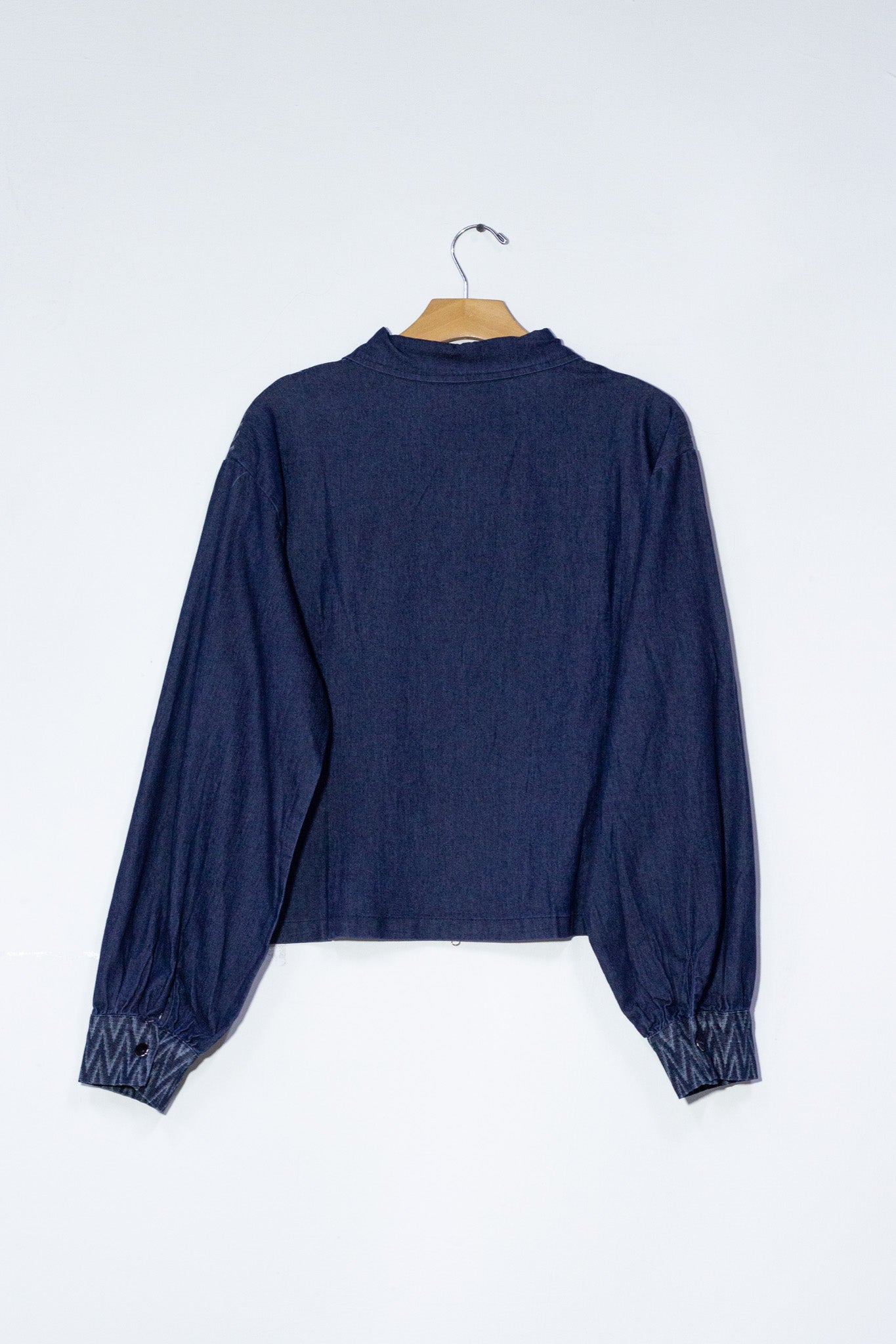 Conjunto chamarra estampada