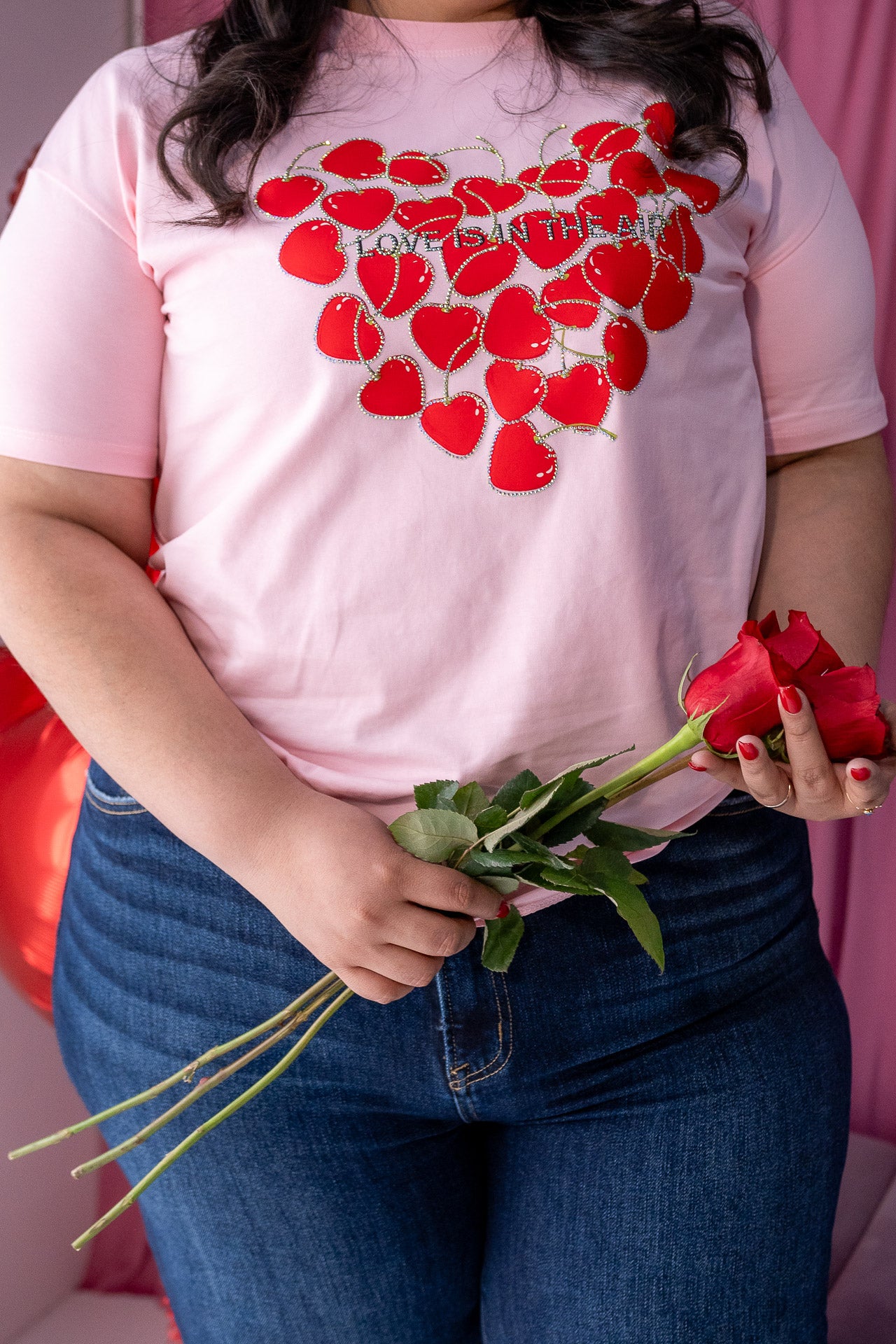 Playera “Love is in the Air”