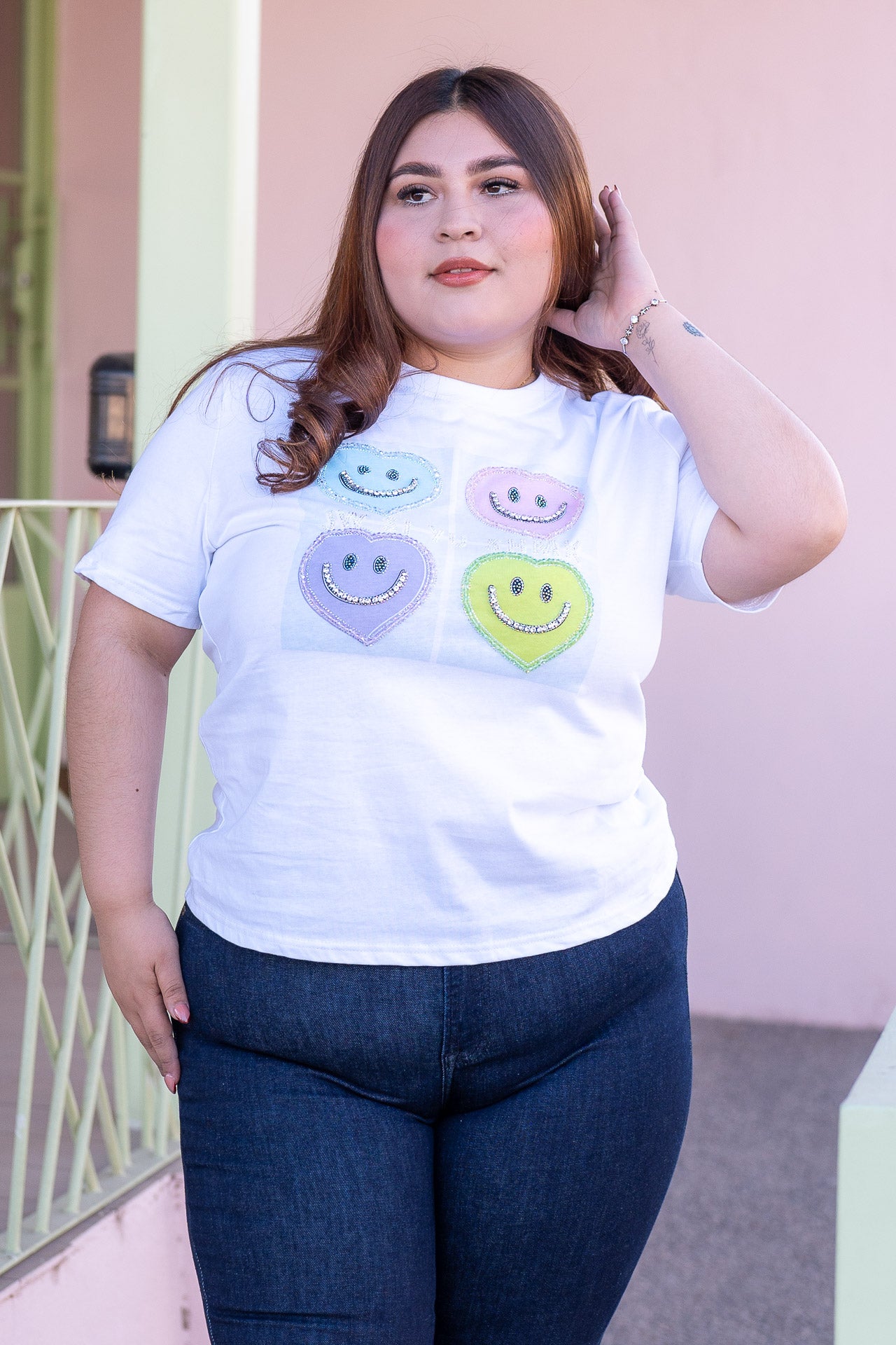 Playera Happy Faces Blanca Curvy