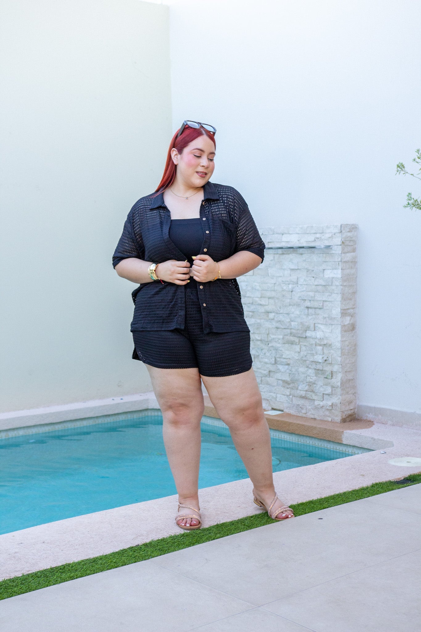 Set Curvy Cover Up Camisa y Short Crochet Calado Negro