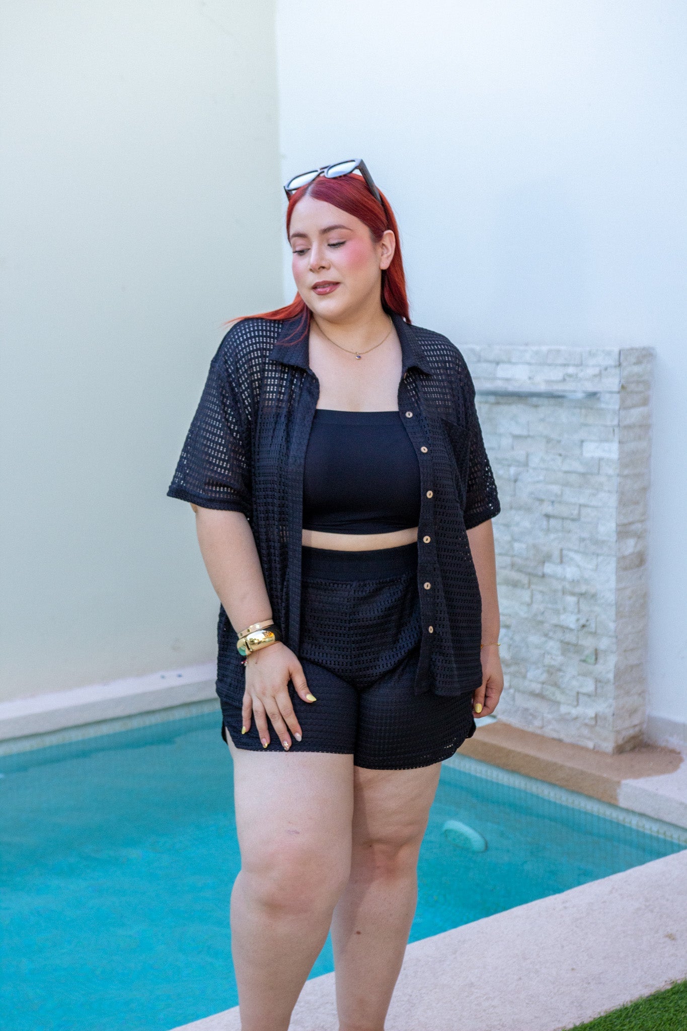 Set Curvy Cover Up Camisa y Short Crochet Calado Negro