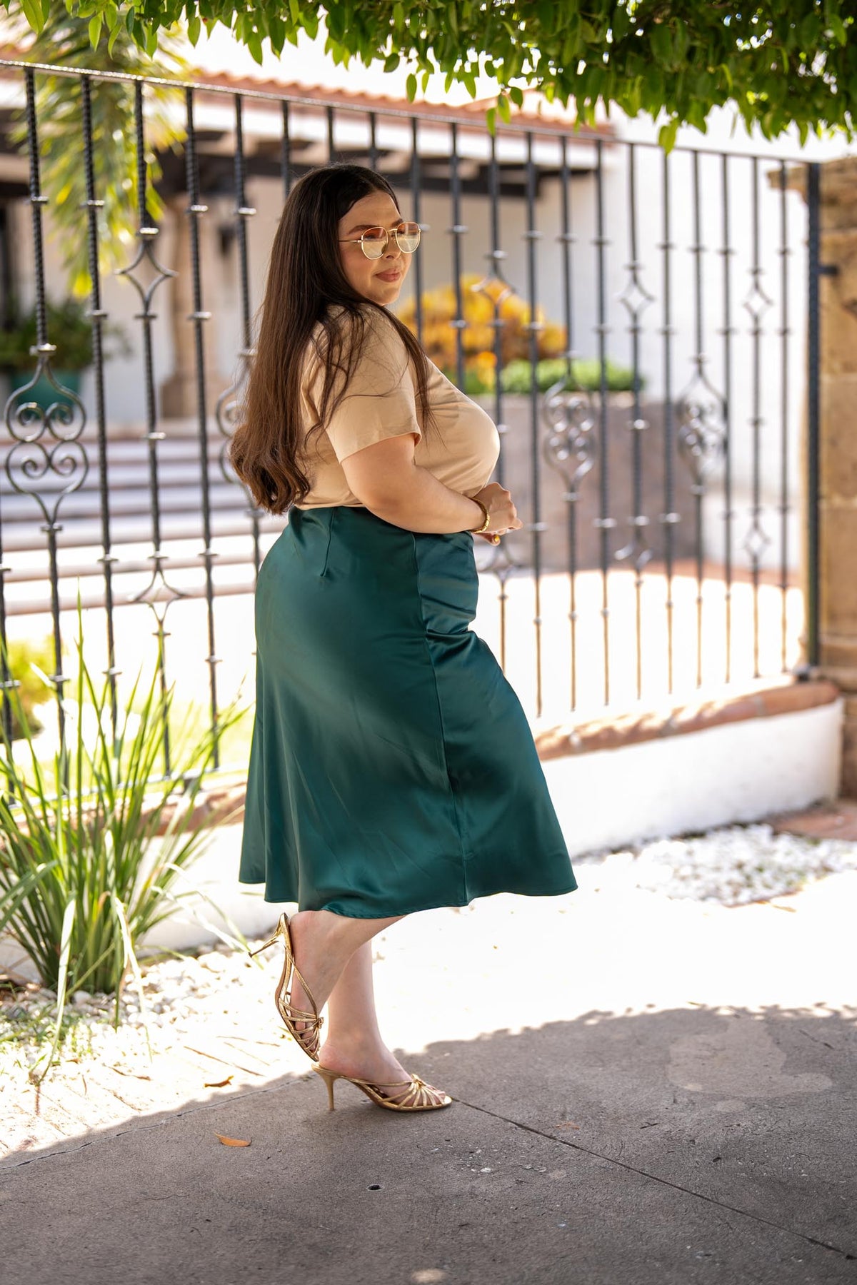 Falda Midi Satín Lisa Curvy Verde Olivo