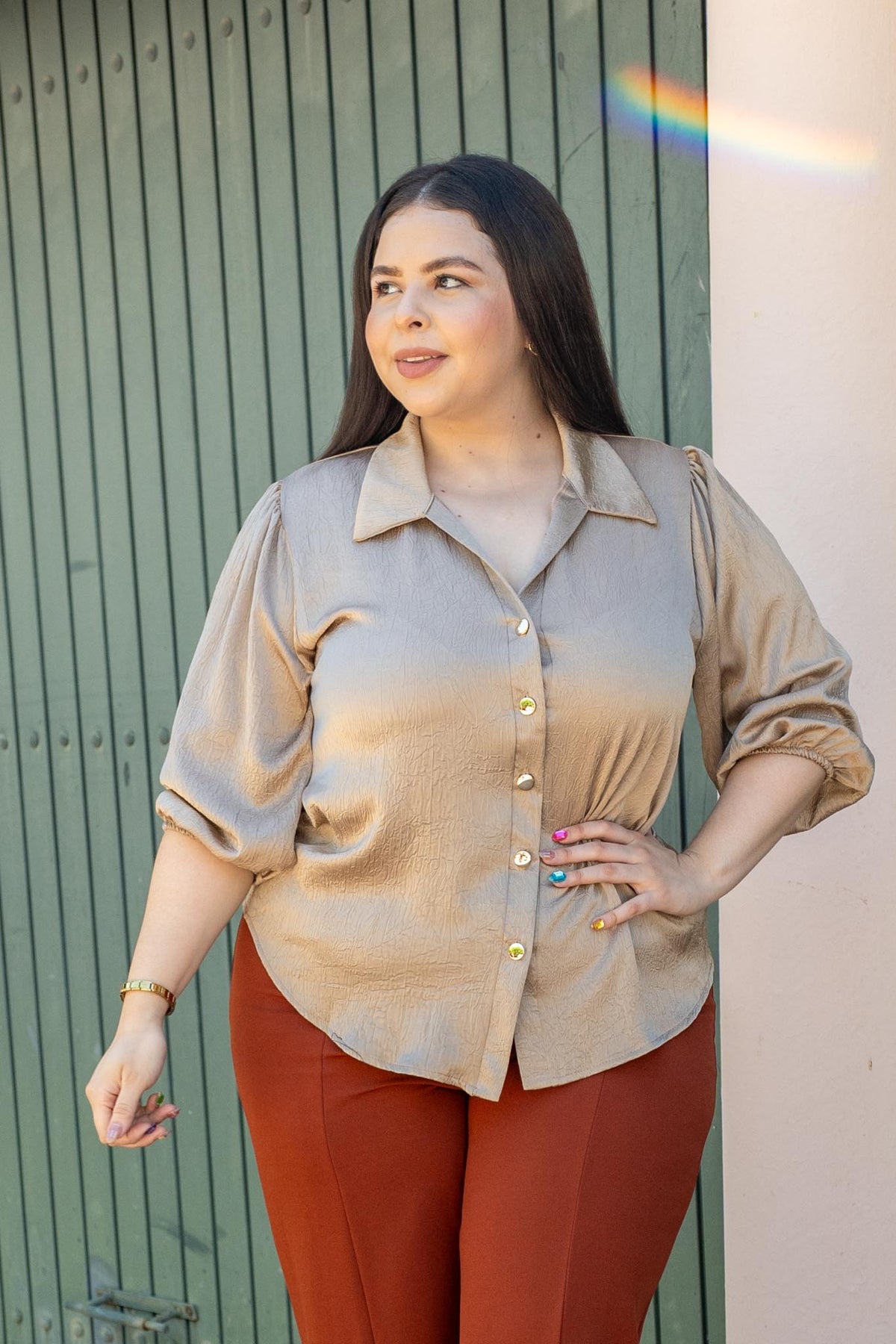 Blusa Curvy Detalle Botones Dorado