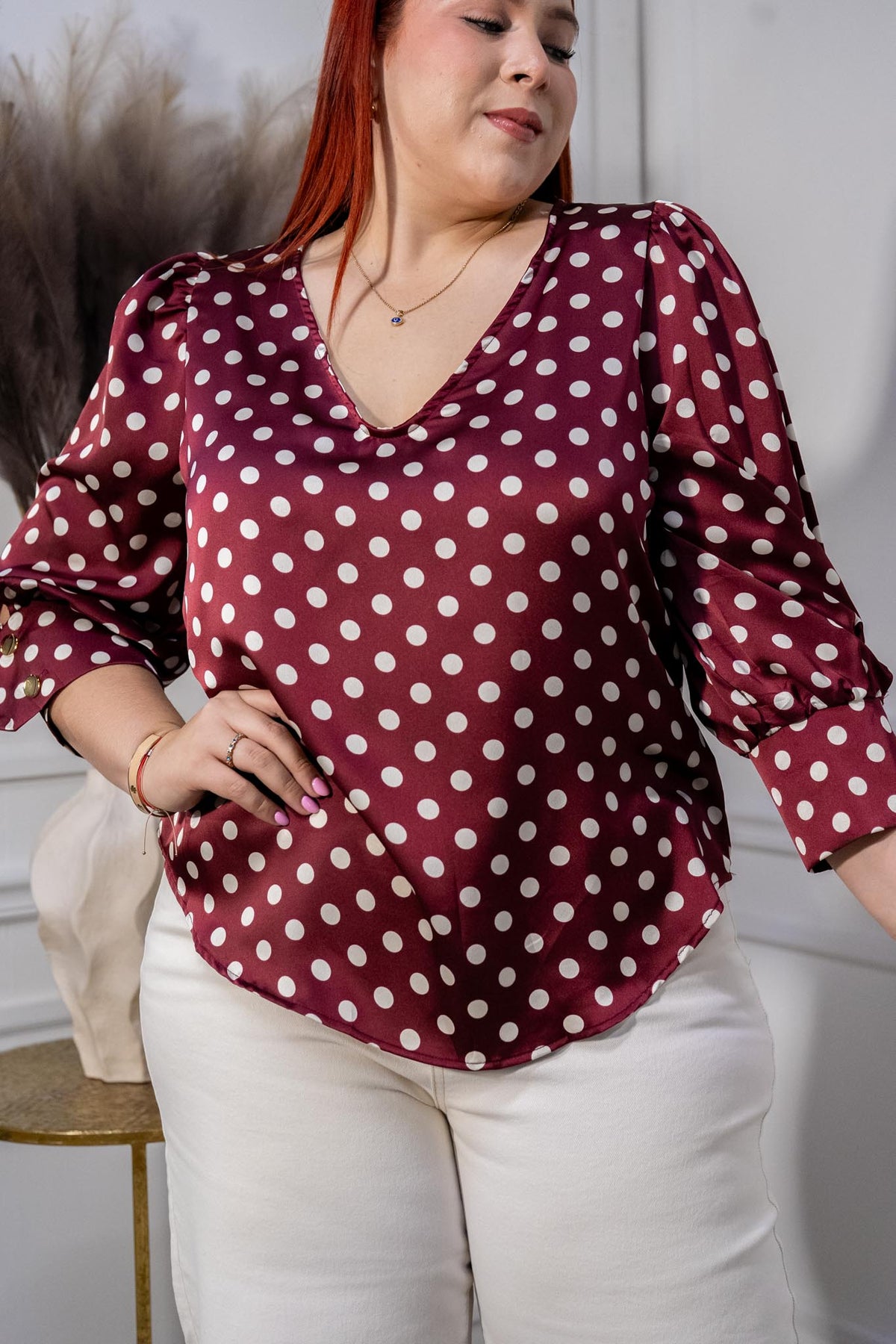 Blusa Curvy Satín Polka Escote V Manga 3/4 Tinto
