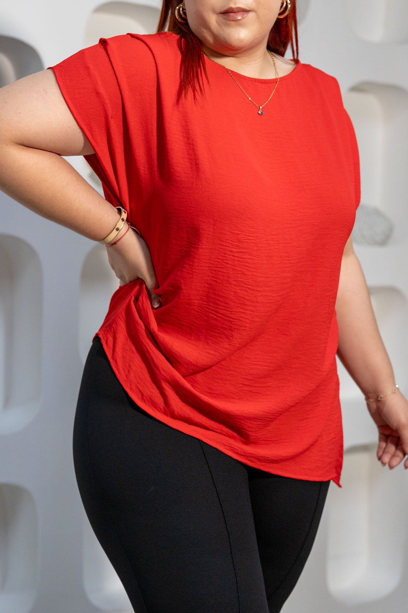 Blusa Asimétrica Curvy Roja
