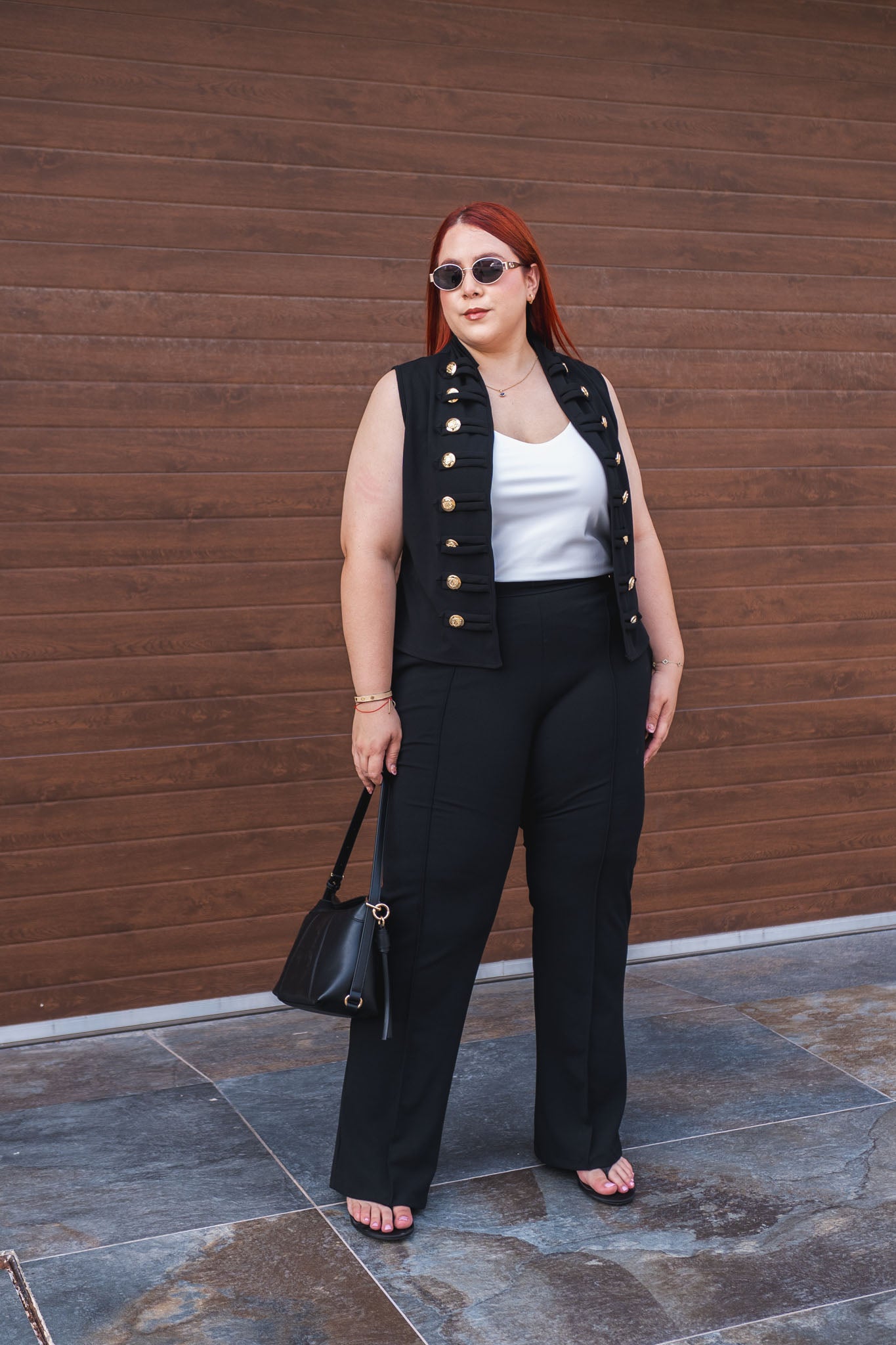 Chaleco Detalle Botones Curvy Negro