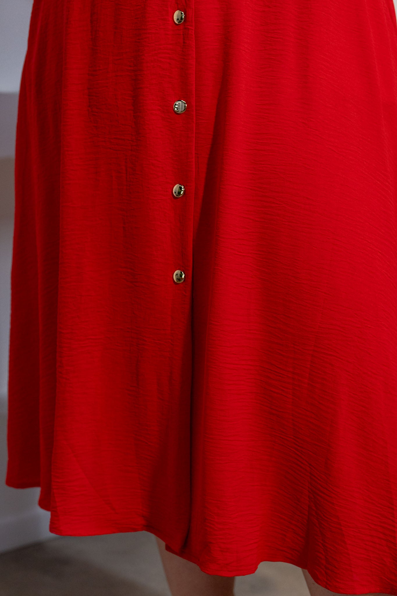Vestido Midi Camisero con Cinto Curvy Rojo