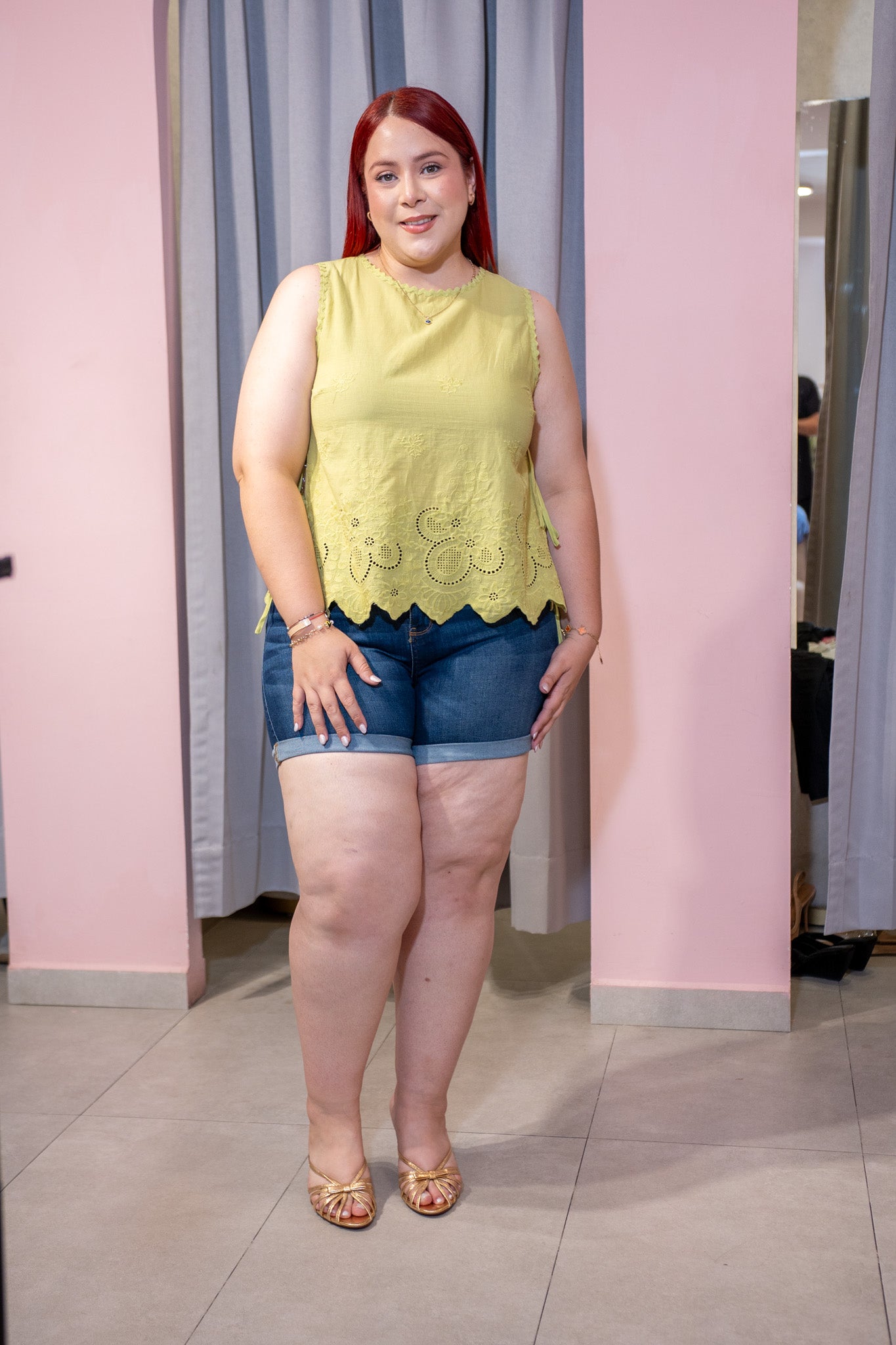 Short Curvy Mezclilla Bolsas, Cintura Alta Azul Denim Oscuro