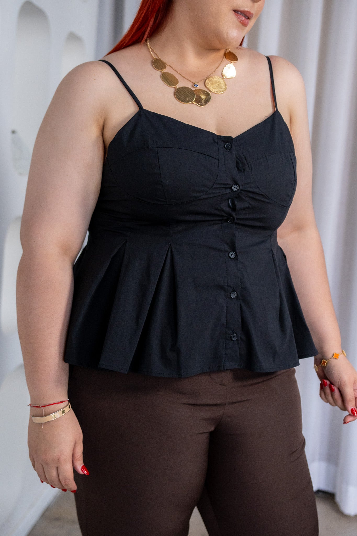 Blusa Curvy Tirantes Peplum Negra