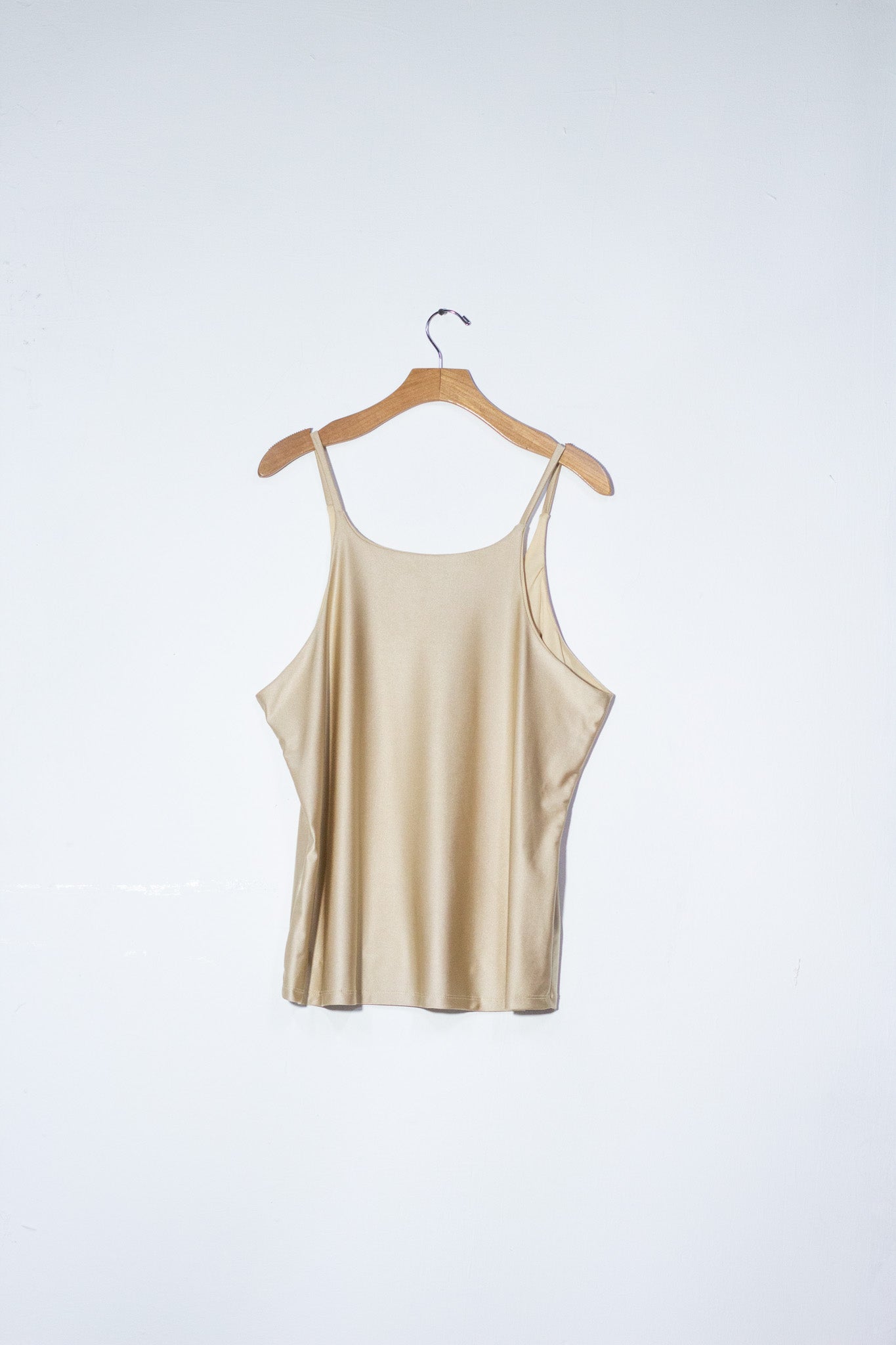 Blusa satin tirantes beige