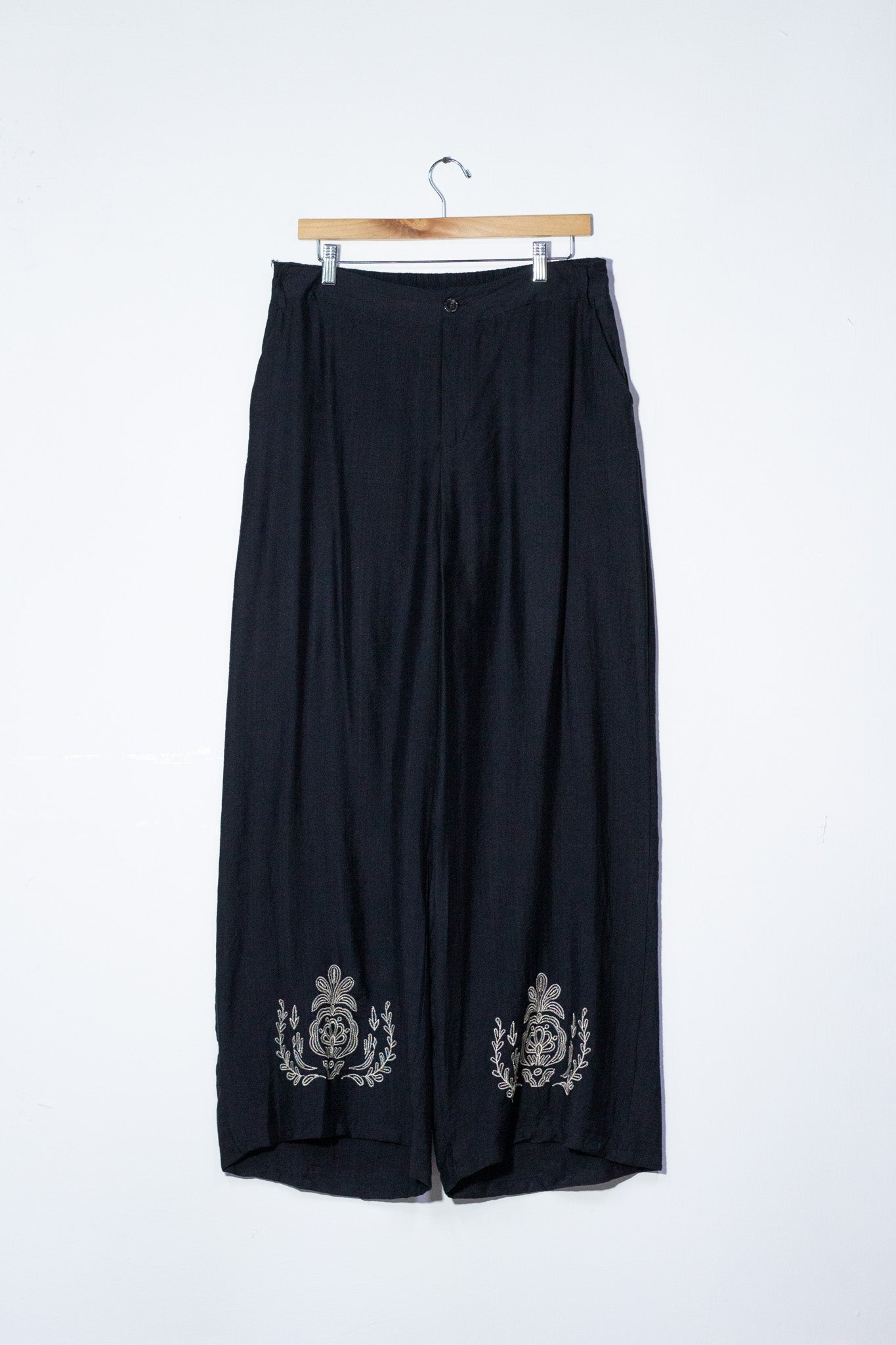 Set pantalon blusa crop bordado