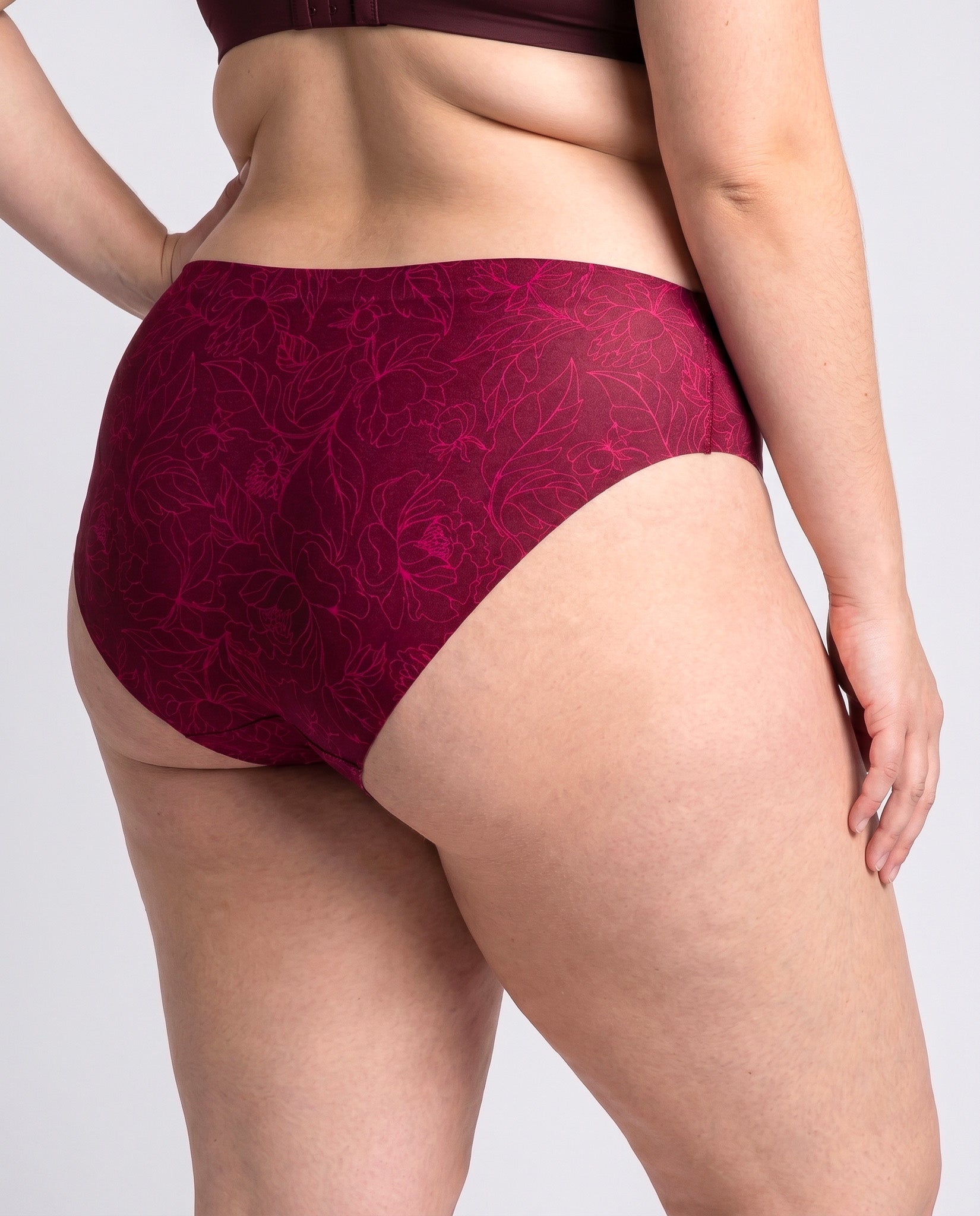 Panti Curvy Tinto Bordado Floral Algodón Stretch Tallas Extras