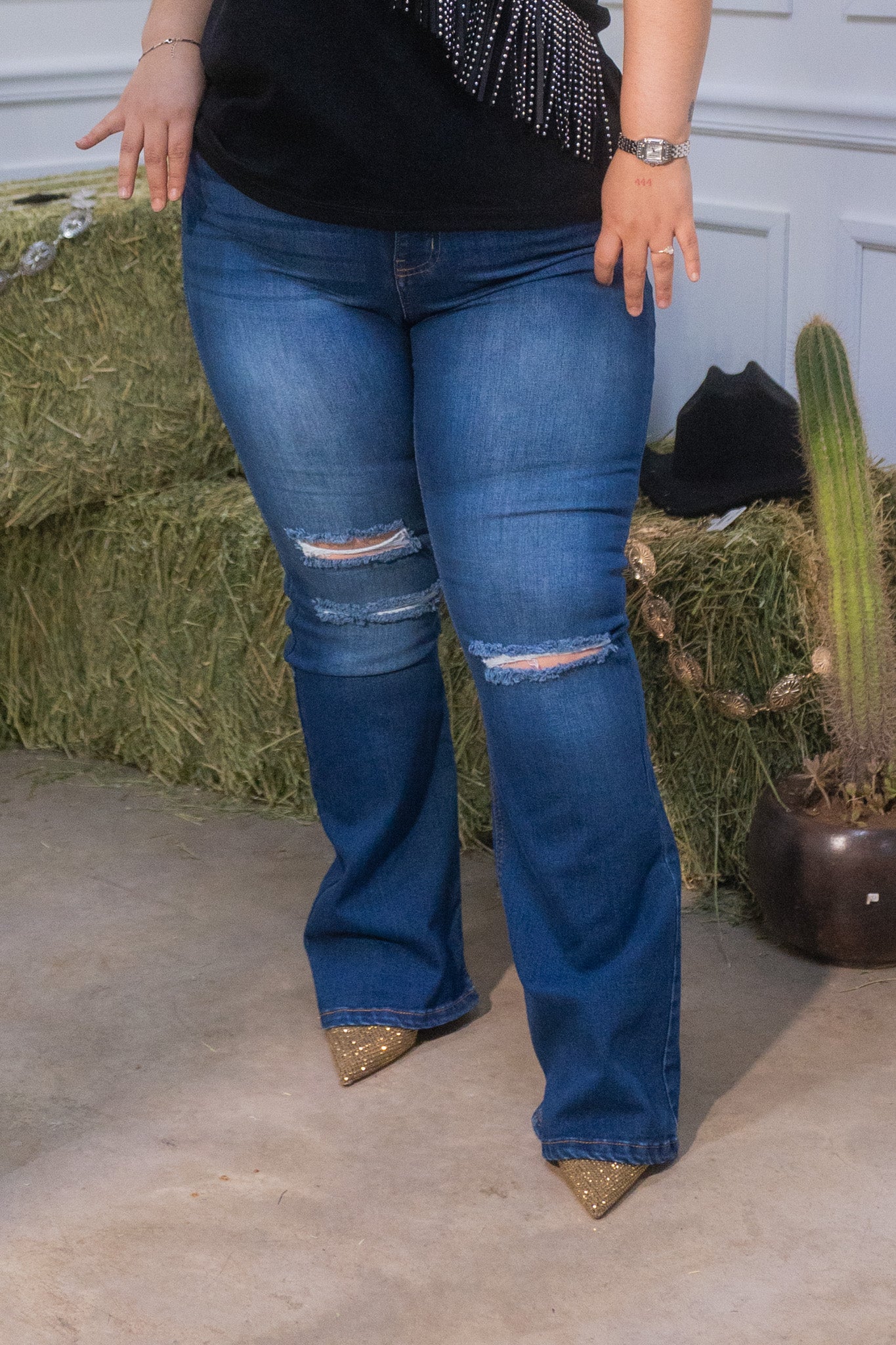 Jeans flare rasgado