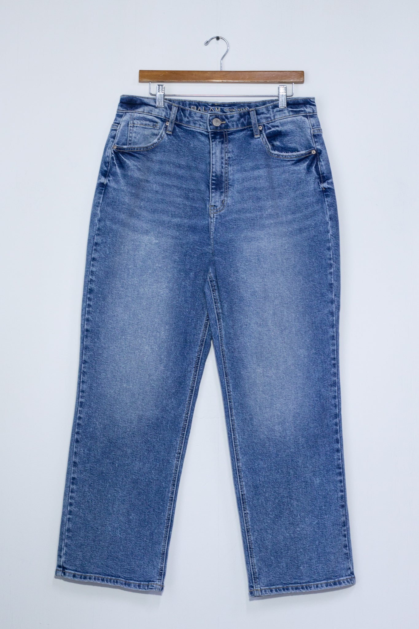 Jeans recto liso claro